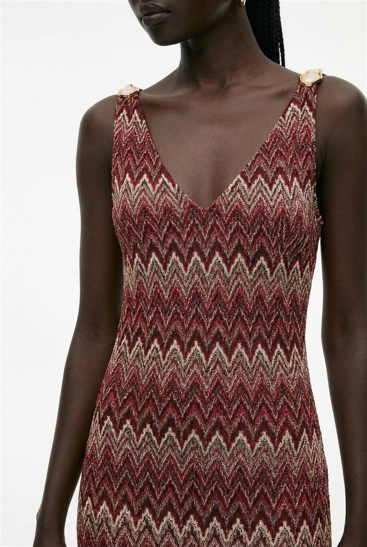 Aksesuar Detaylı Elbise