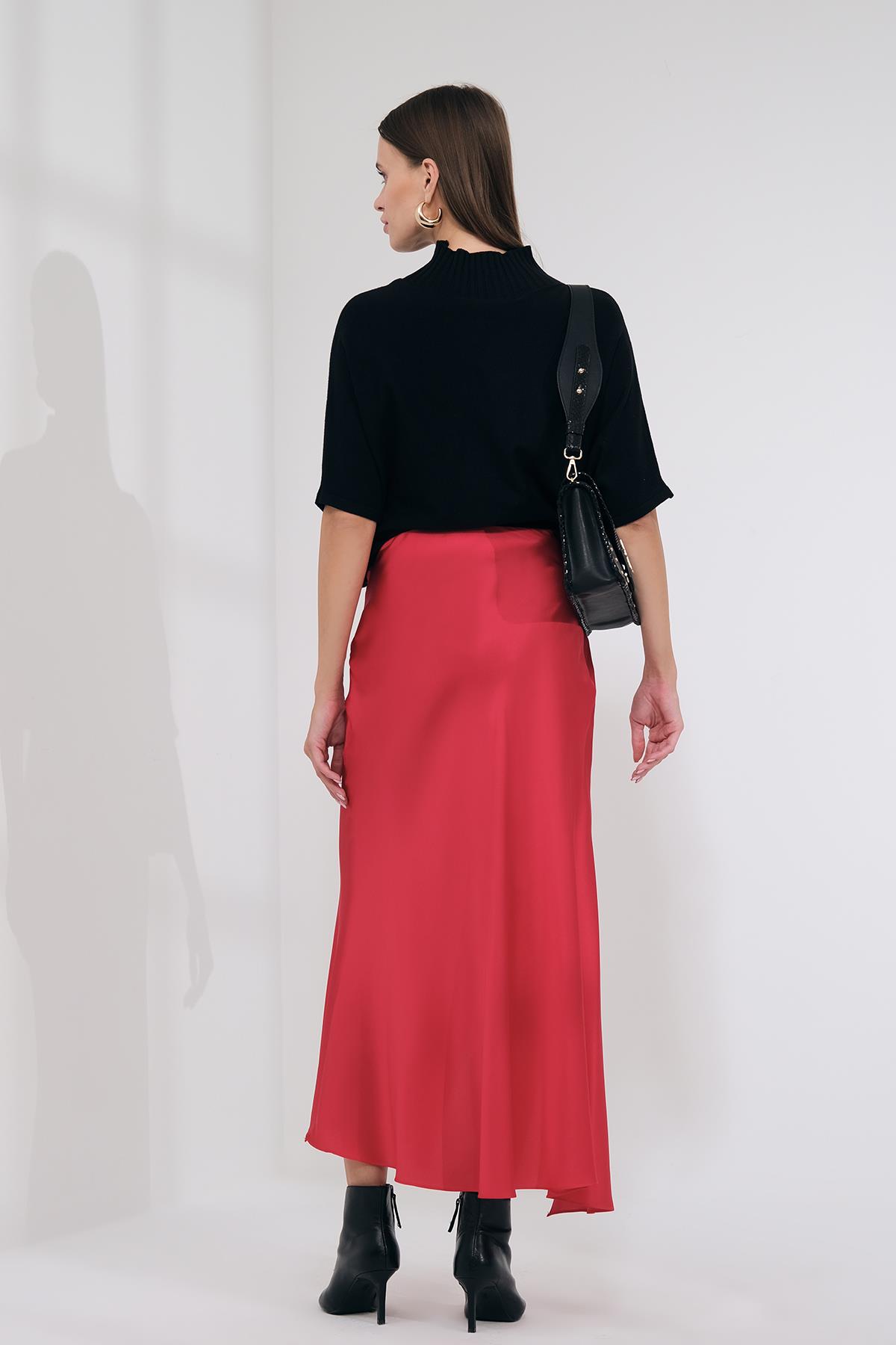 Anvelop Beli Detaylı Saten Etek