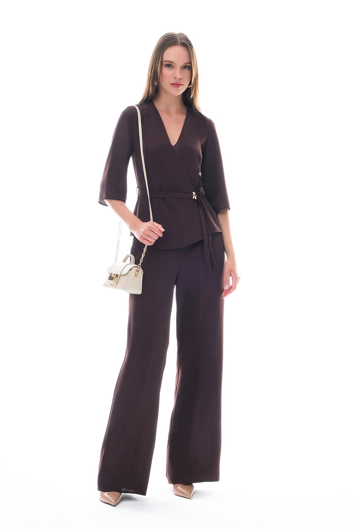 Asimetrik Kesim Beli Kuşaklı Bluz