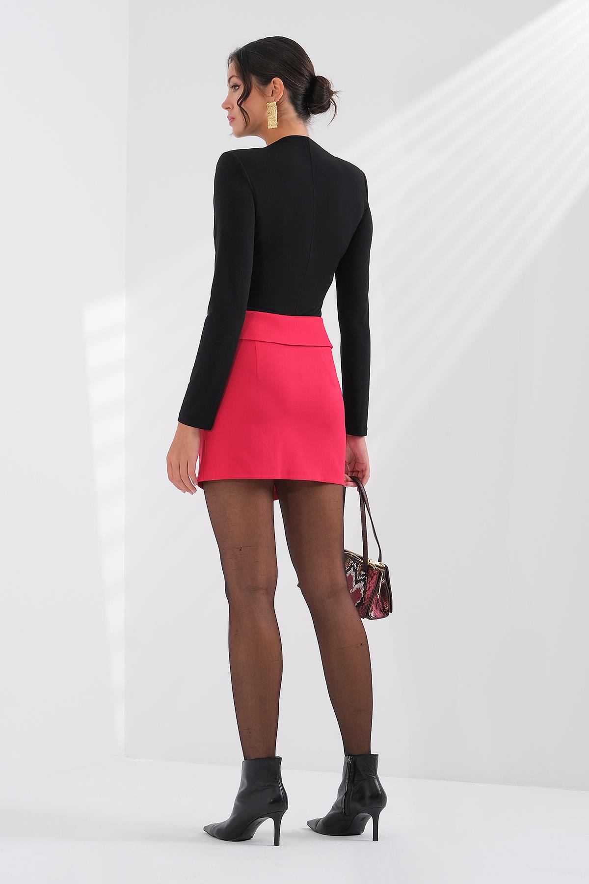 Asimetrik Kesim Gold Metal Fermuarlı Mini Etek