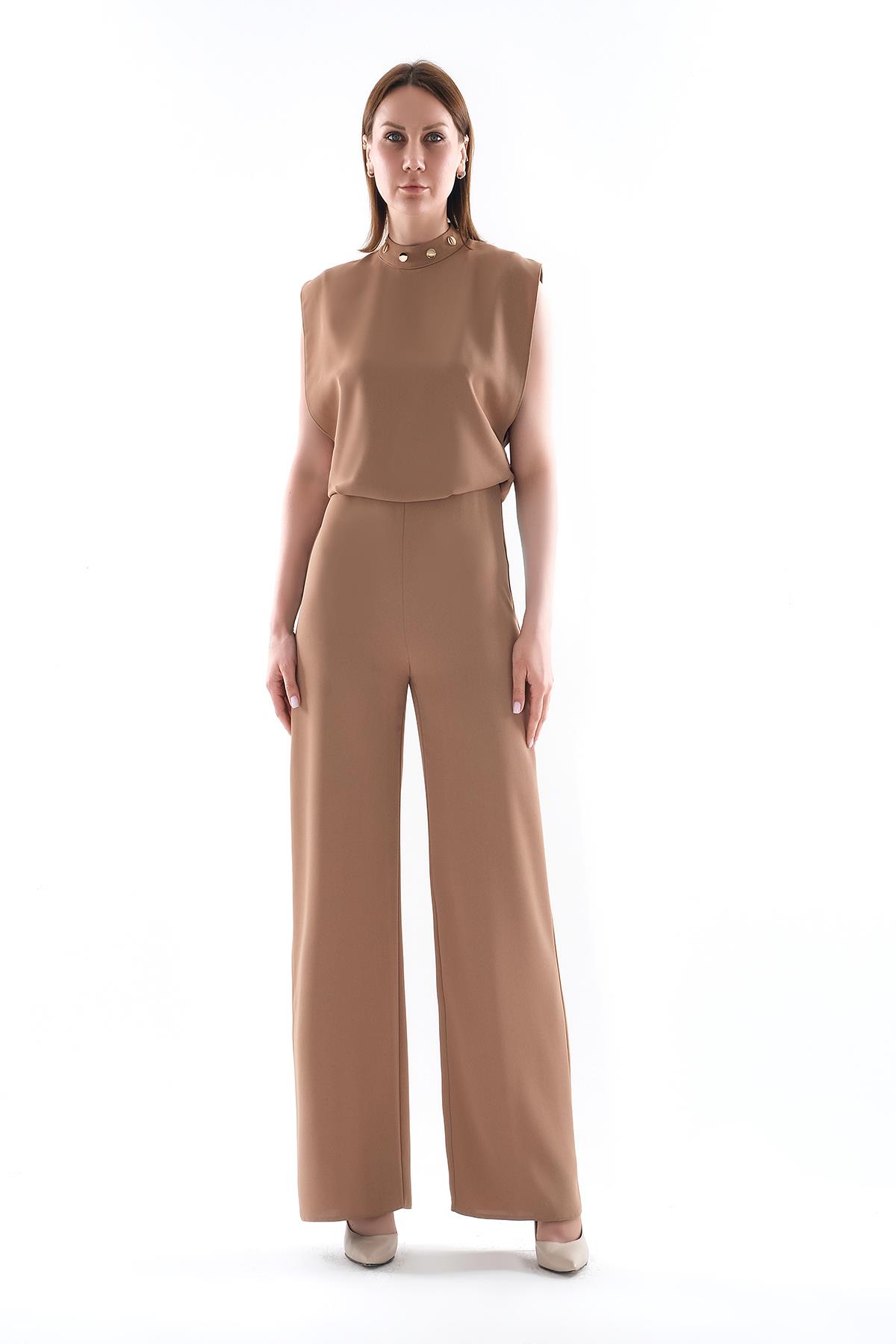 Astarlı Bol Paçalı Arkadan Gizli Fermuarlı Tulum