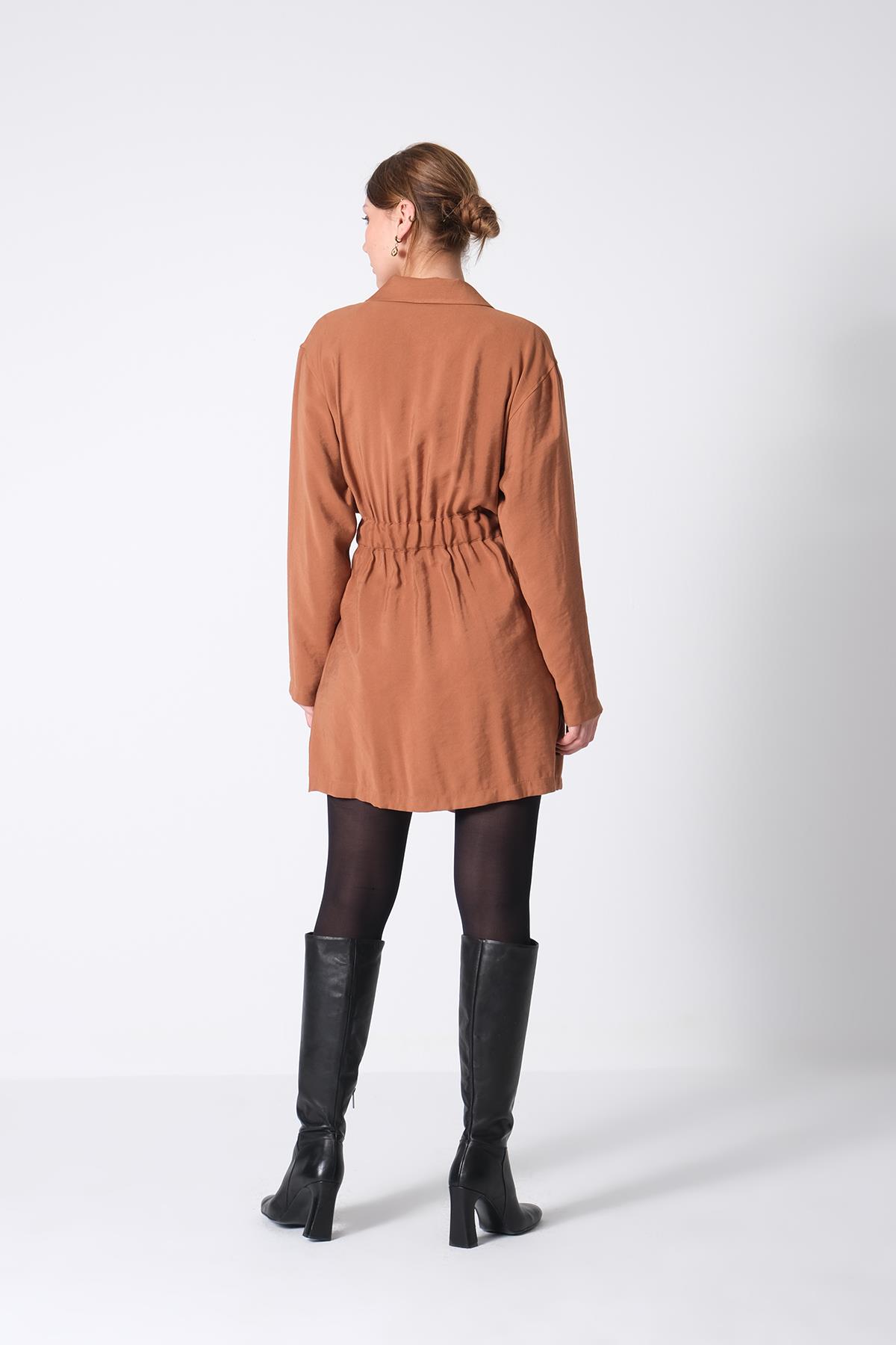 Beli Lastikli Kuşaklı Elbise