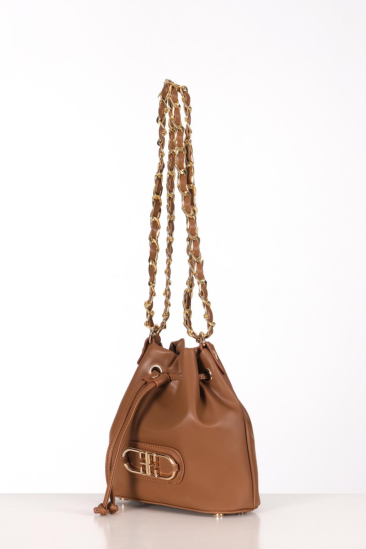 Çapraz, Omuz Askılı Alternatifli, Zincirli, Vegan Deri,Şık Çanta