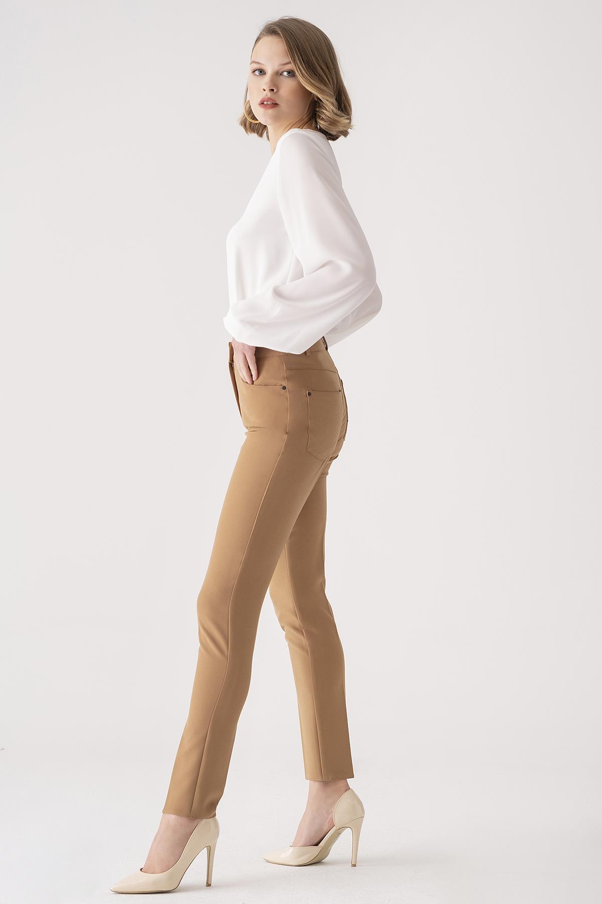 Dar Kesim Yüksek Bel Pantolon