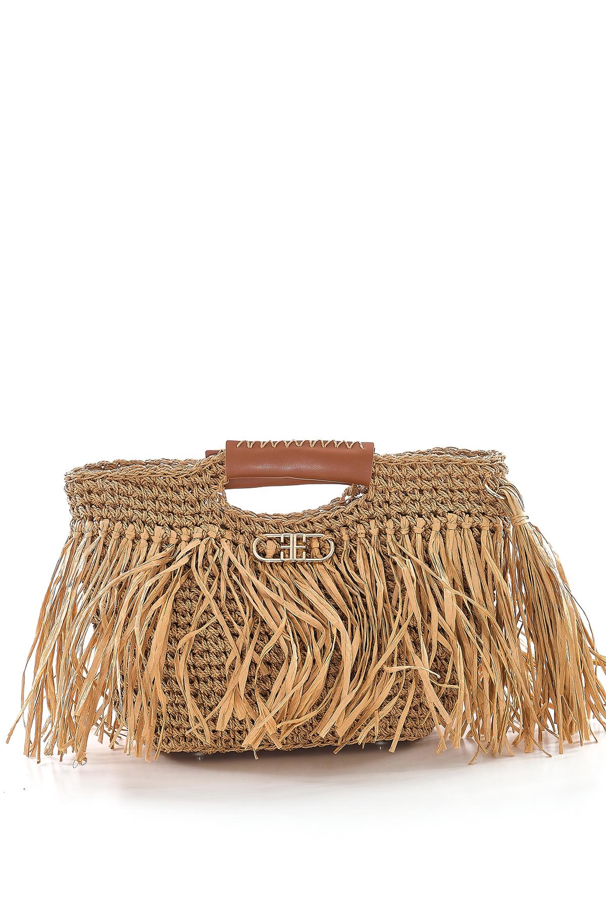 Deri Aksesuarlı El Örgü Çanta.