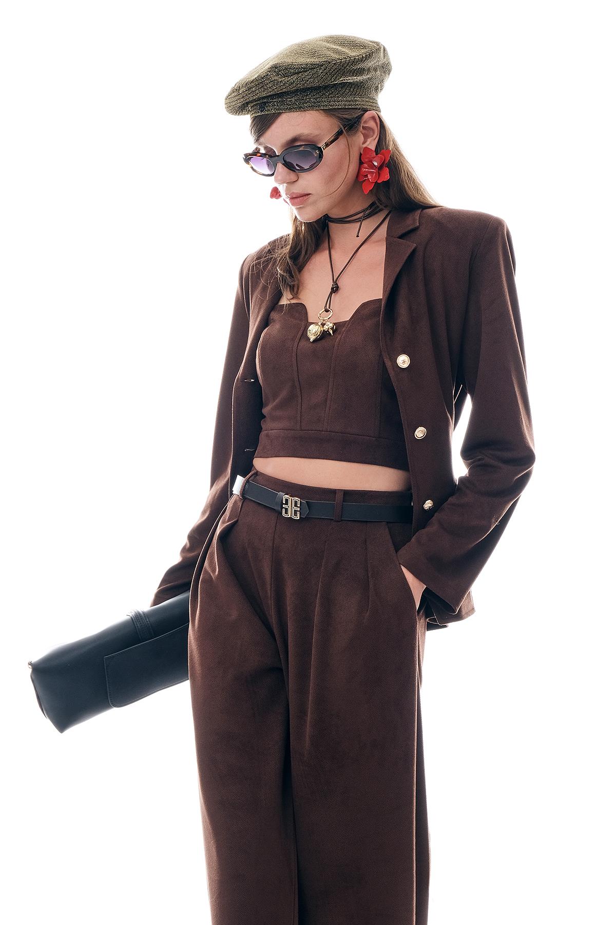 Deri Kemerli Çift Pili Detaylı Süet Pantolon