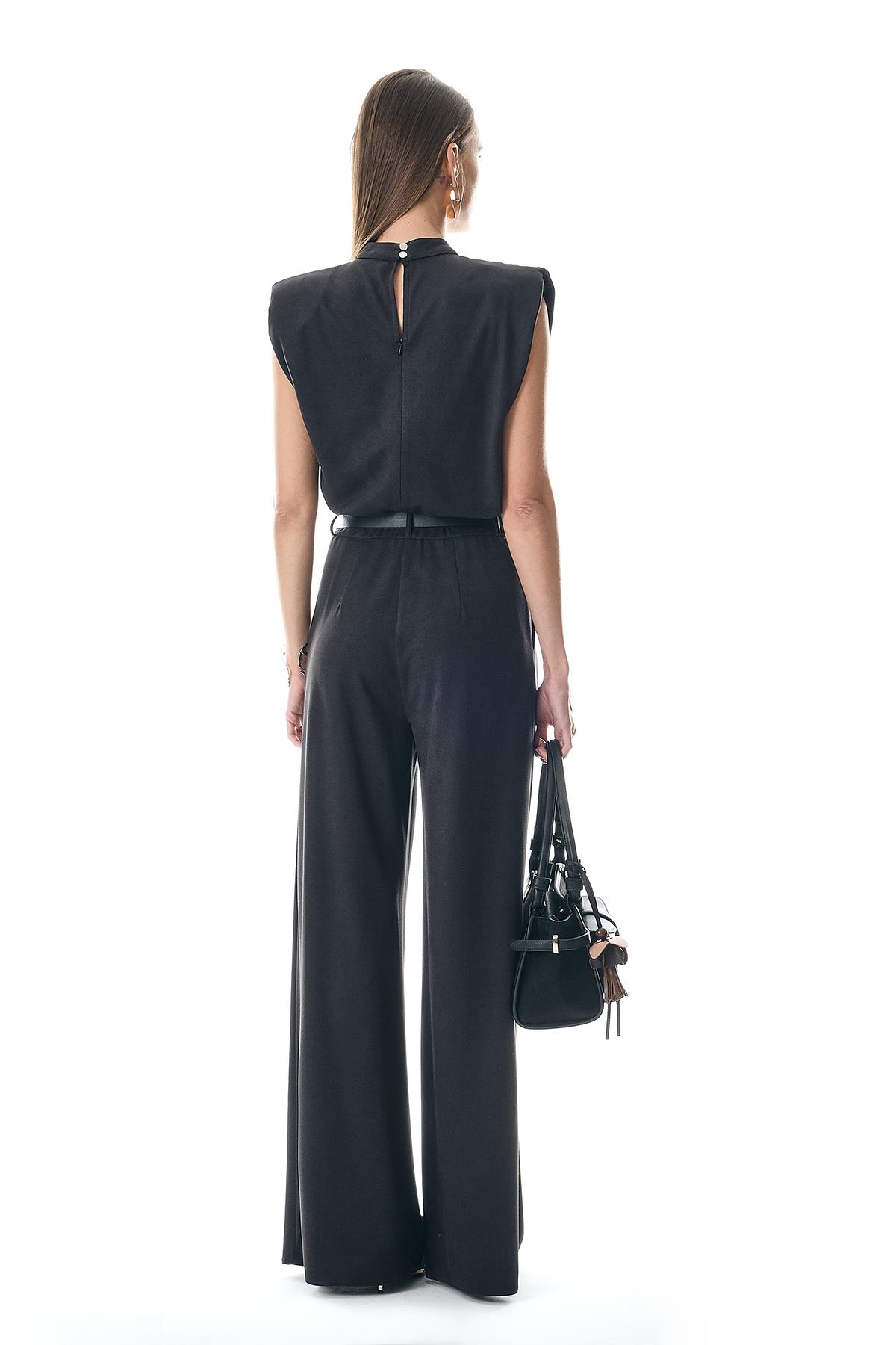 Deri Kemerli Çift Pili Detaylı Süet Pantolon