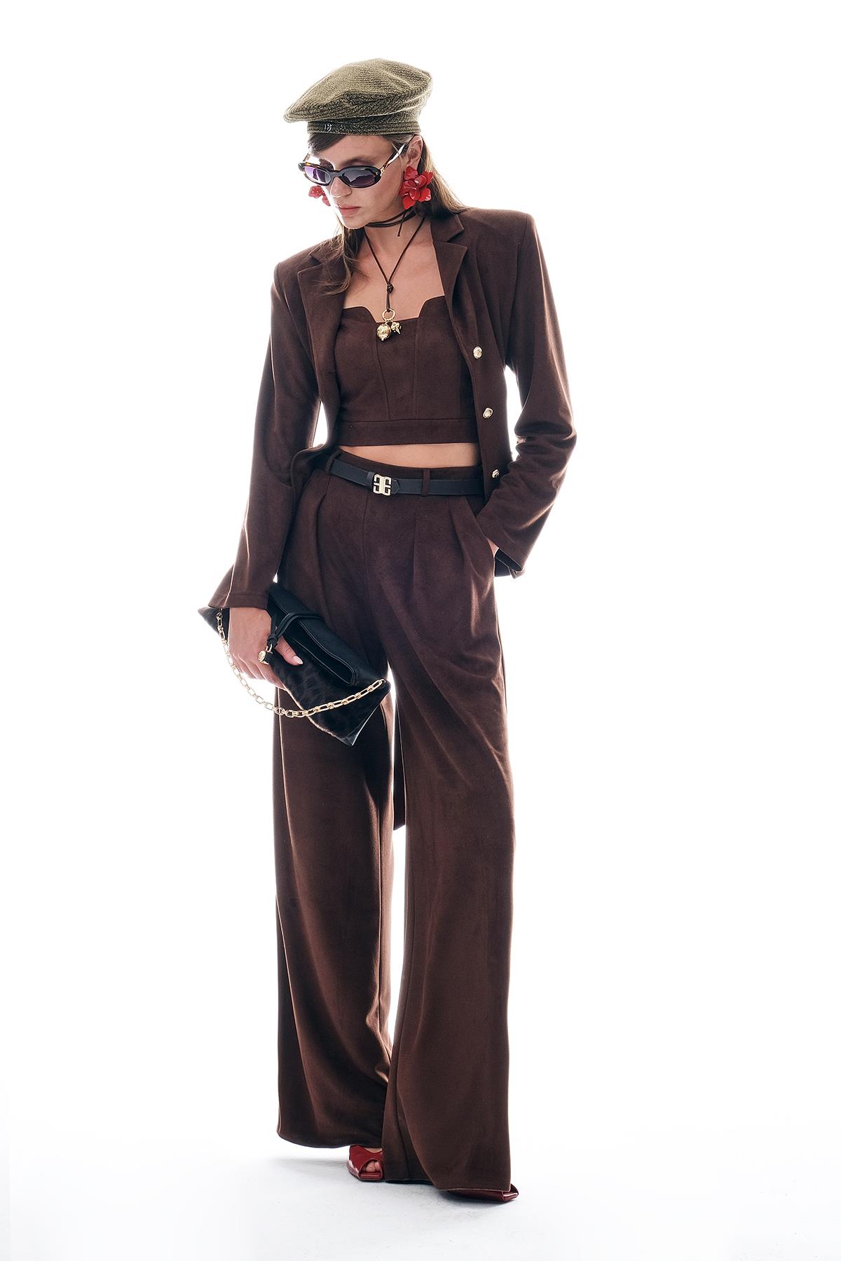 Deri Kemerli Çift Pili Detaylı Süet Pantolon