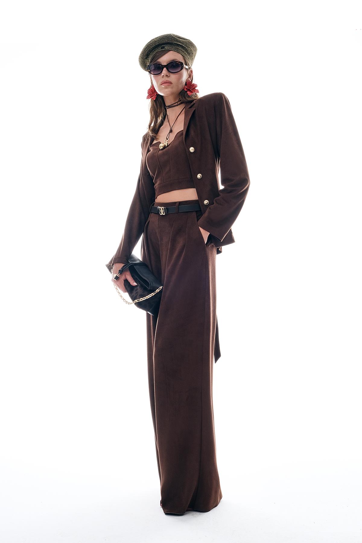 Deri Kemerli Çift Pili Detaylı Süet Pantolon