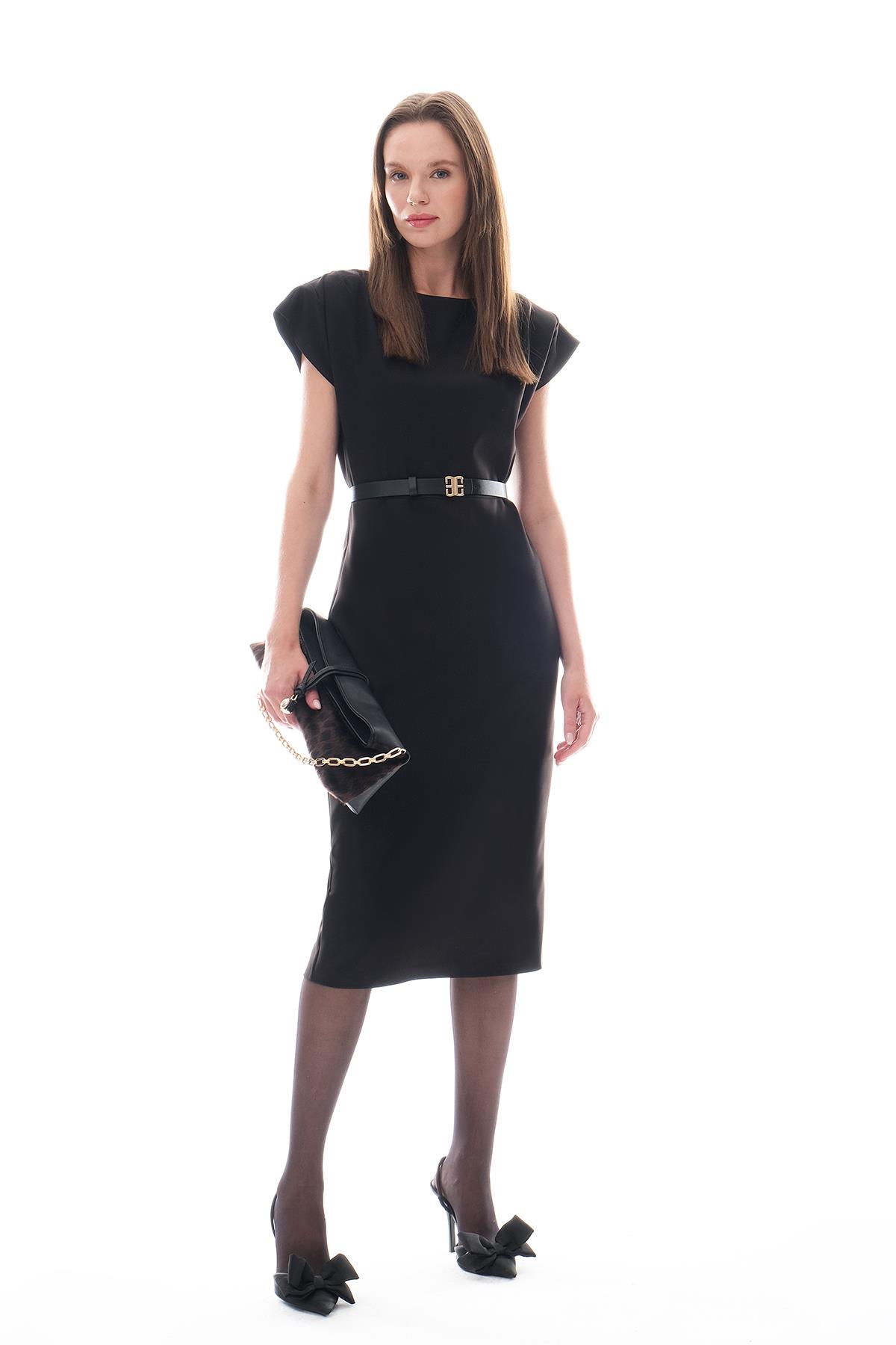 Deri Kemerli Kolu Drapeli Klasik Elbise