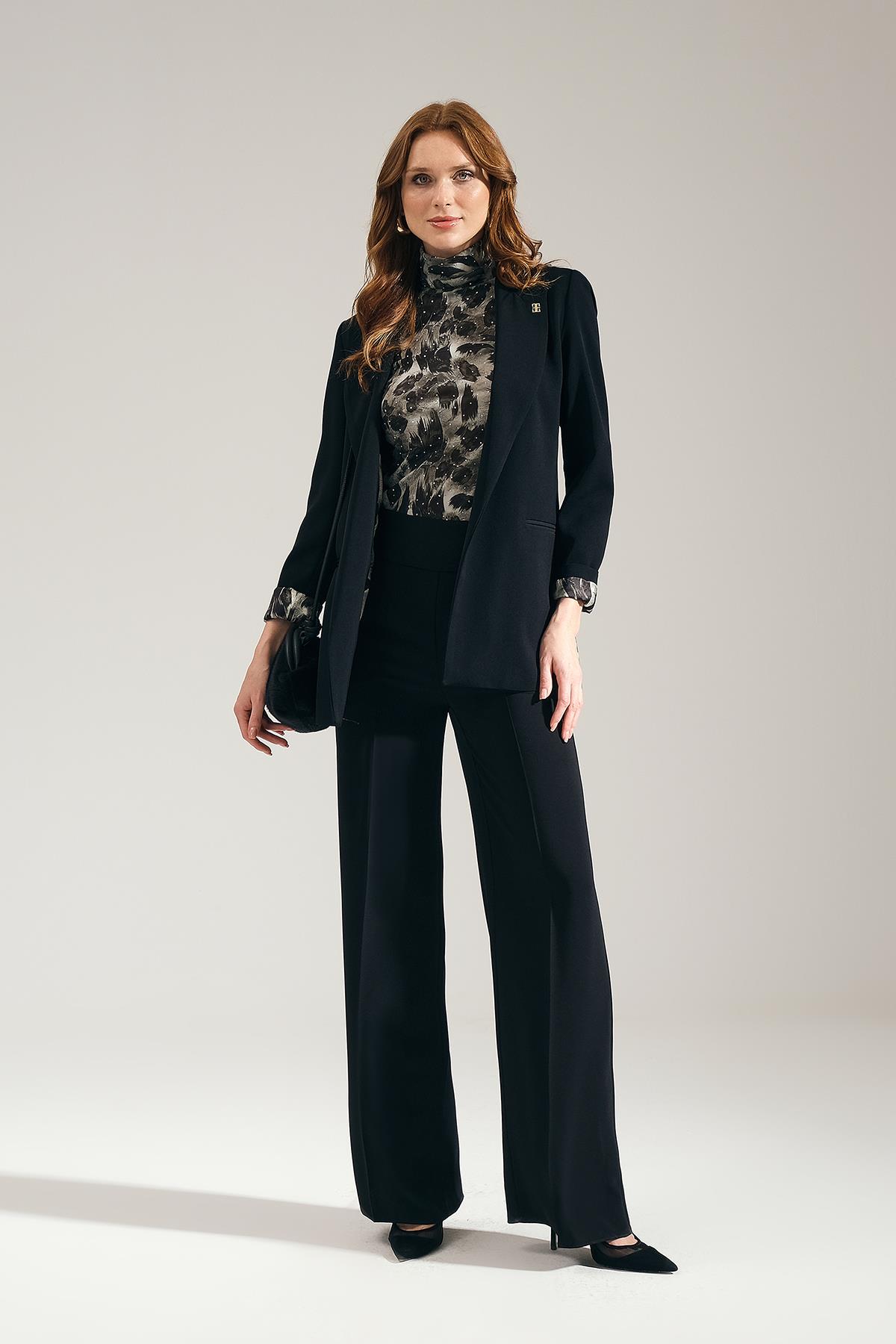 Büyük Beden Desenli Astarlı Gold Aksesuarlı Oversize Ceket