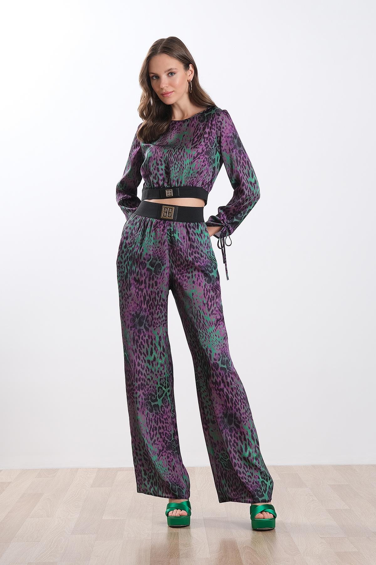 Desenli Beli Lastikli Saten Pantolon