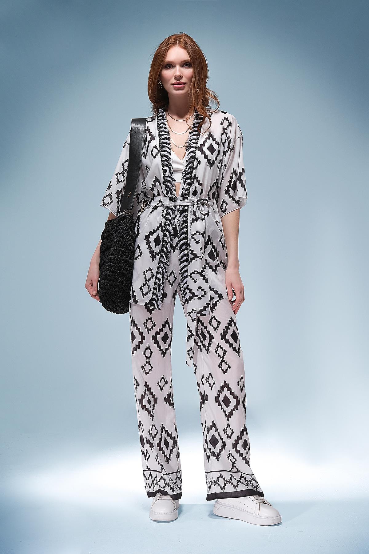 Desenli  Bol Paça Pantolon