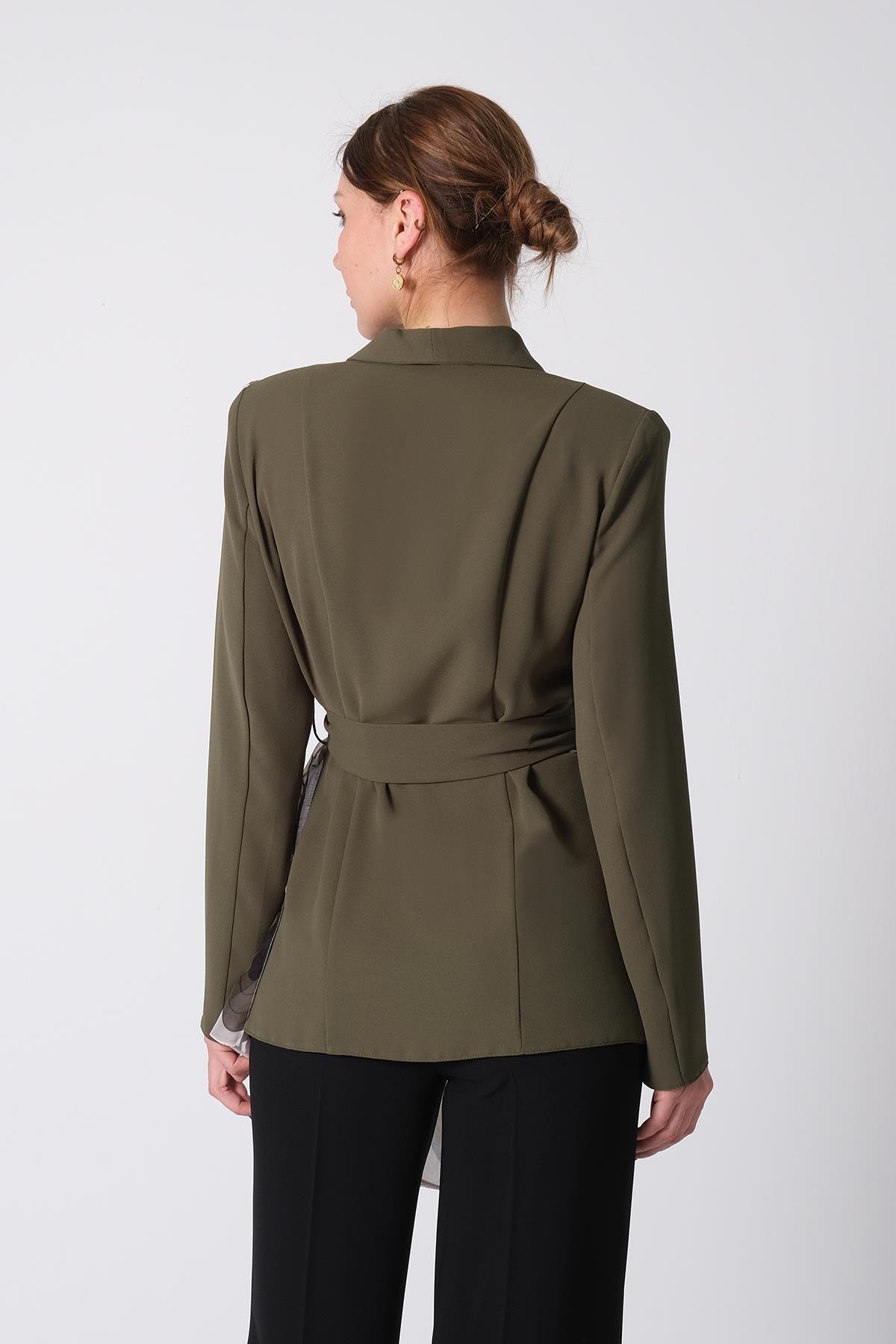 Desenli Şal Detaylı Ceket