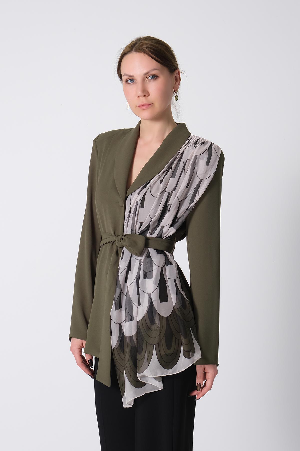 Desenli Şal Detaylı Ceket