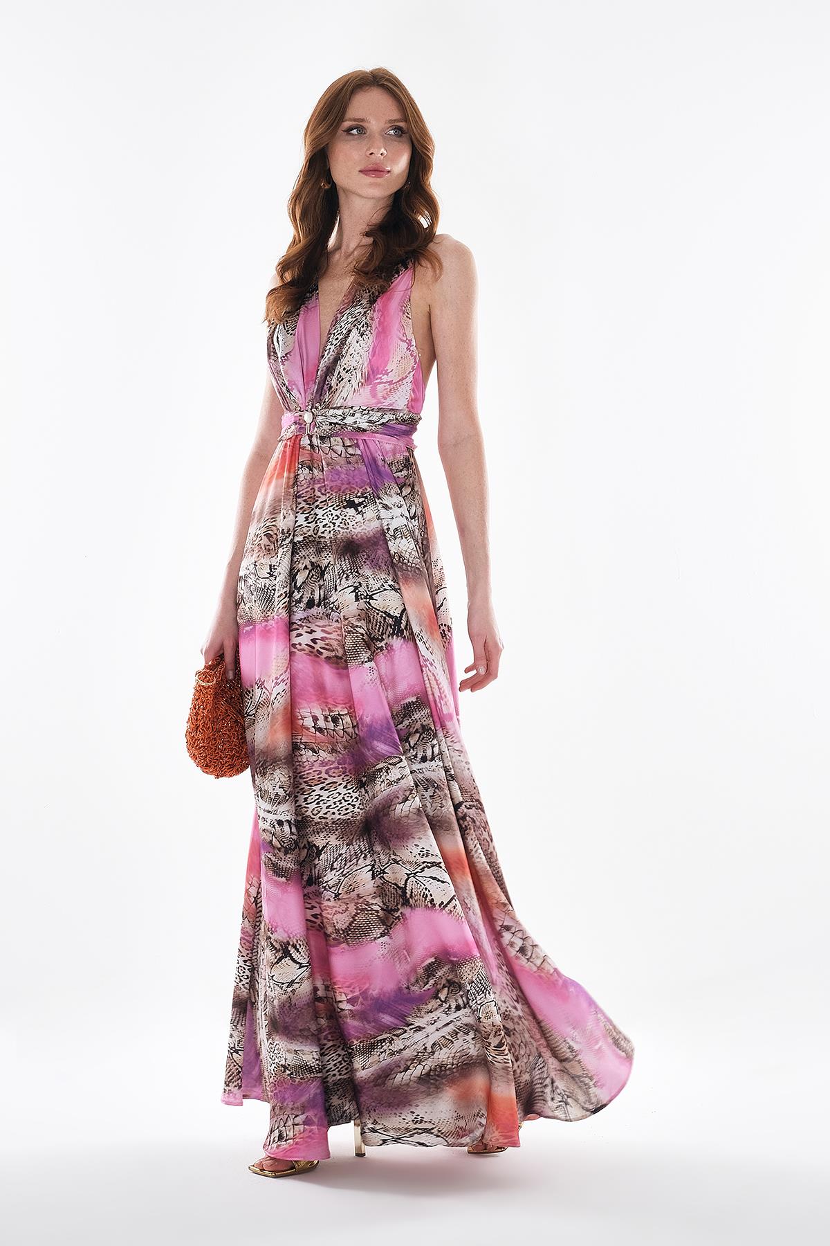 Desenli Saten Beli Gold Taşlı Aksesuarlı Elbise