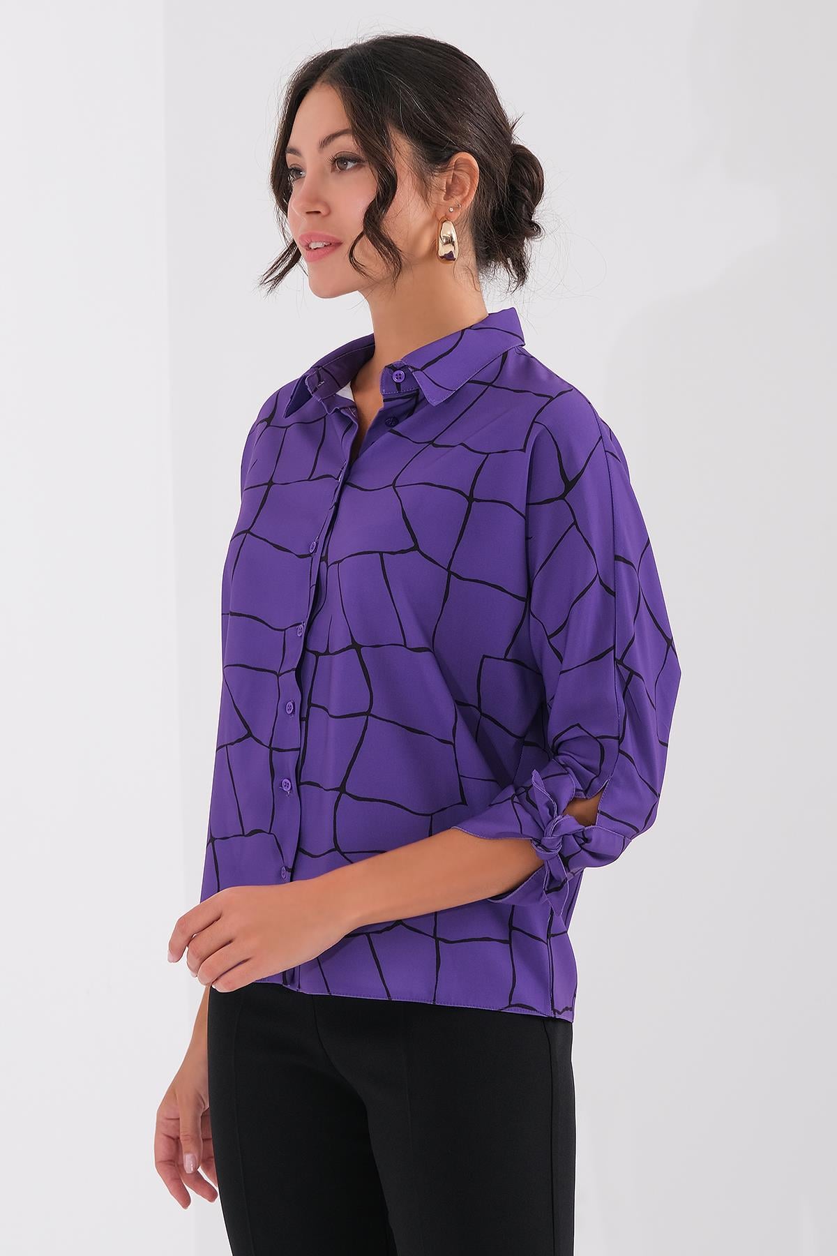 Desenli Saten Gömlek