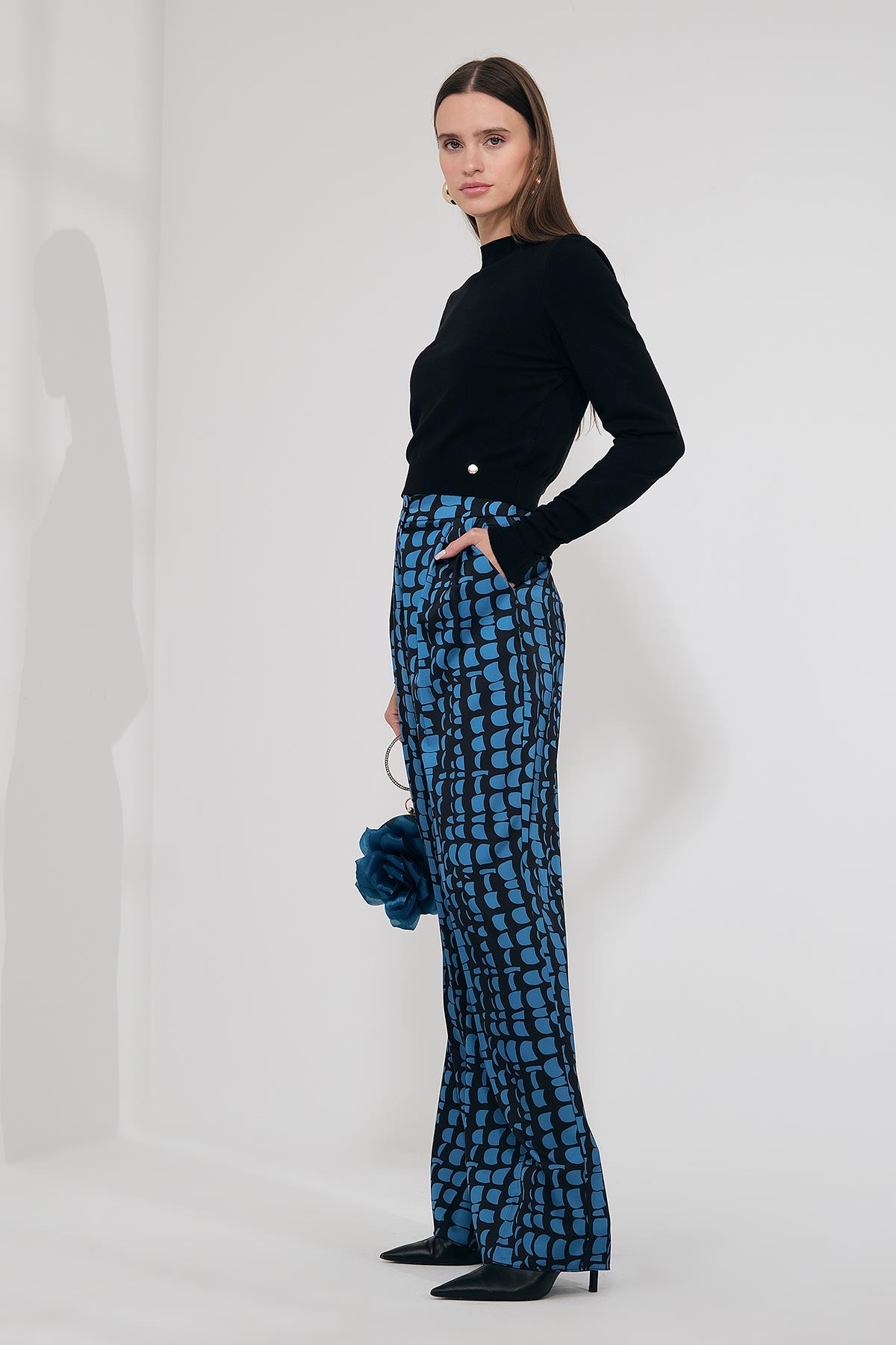 Desenli Saten Önü Pileli Pantolon