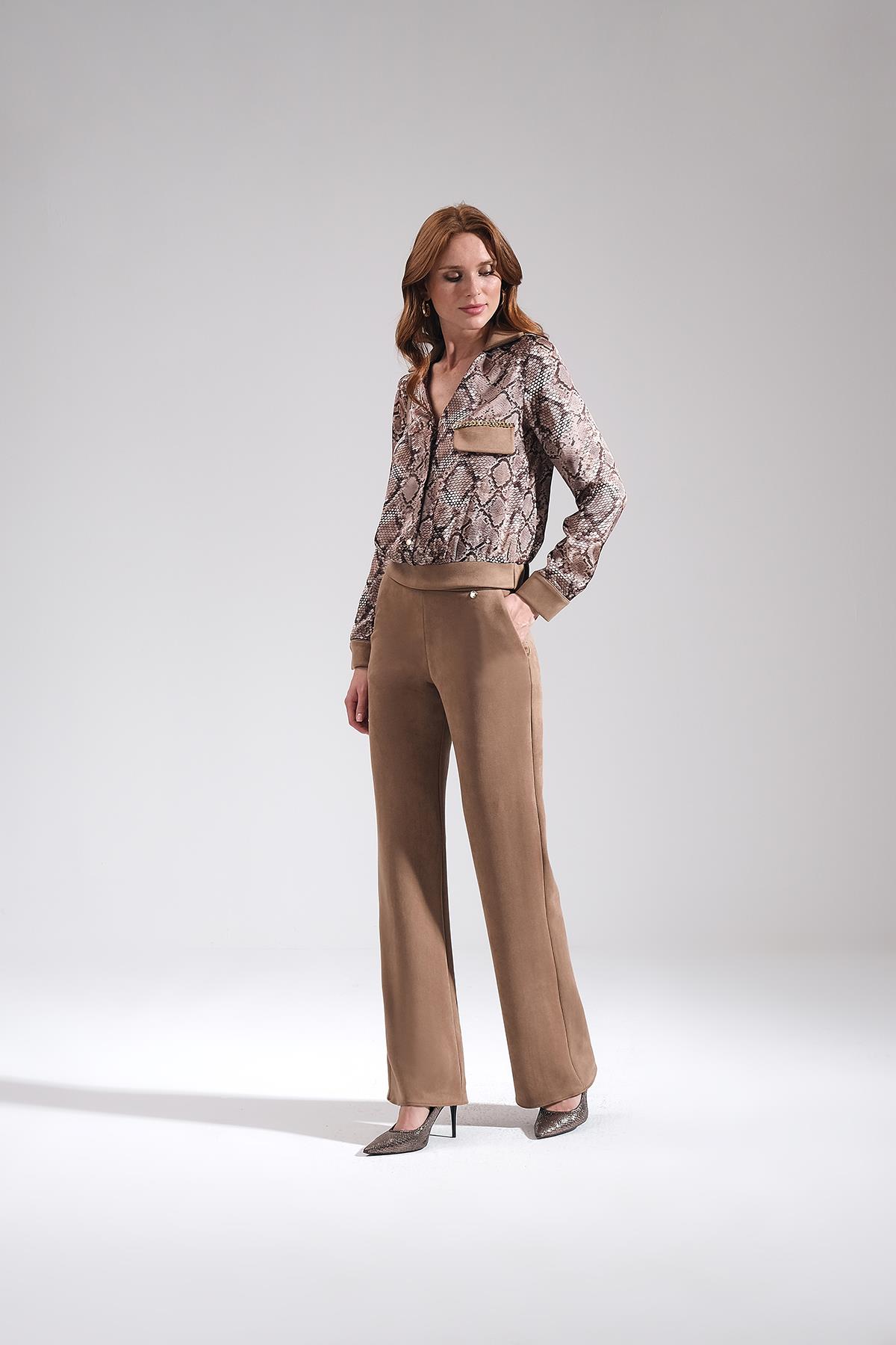 Desenli Saten Süet Garnili Bluz