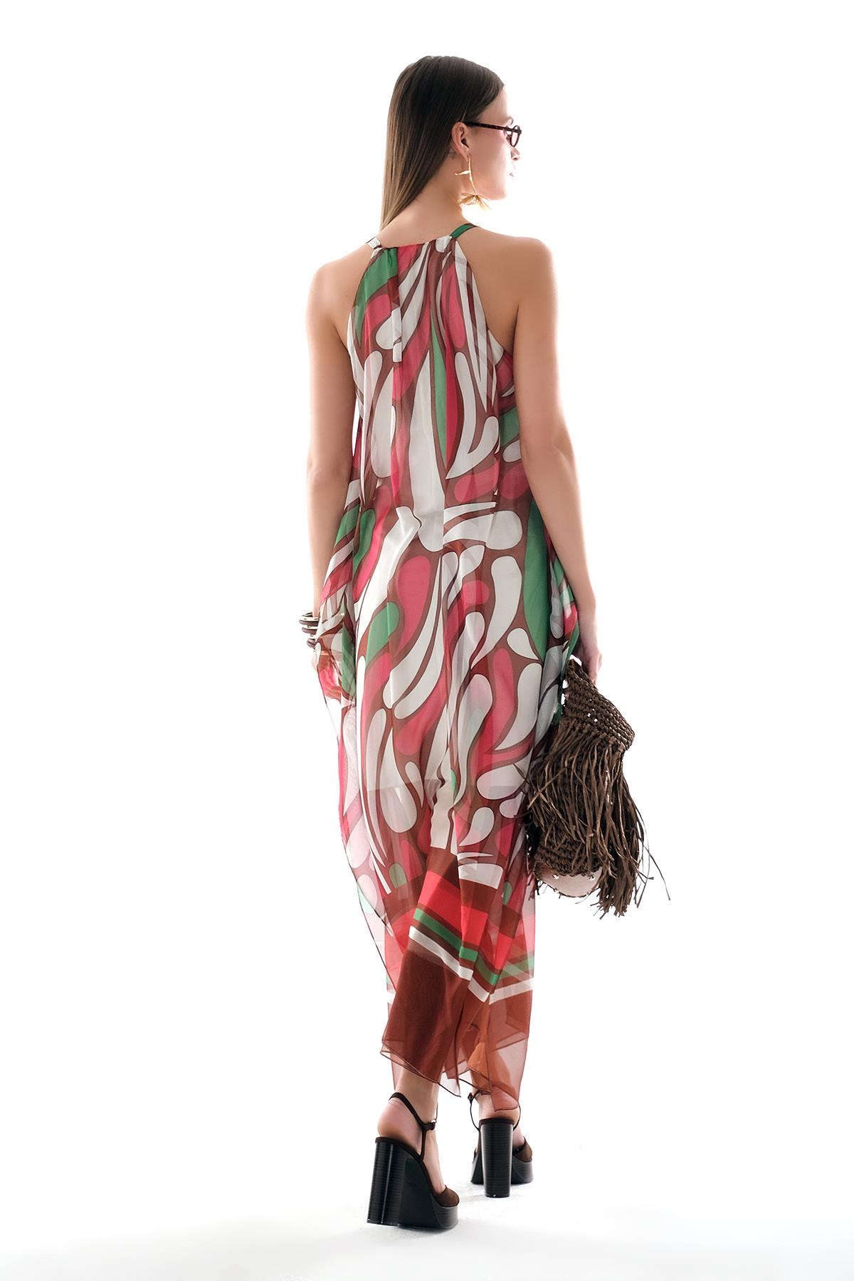 Desenli Şifon Askısı Boncuk Aksesuarlı Midi Boy Elbise