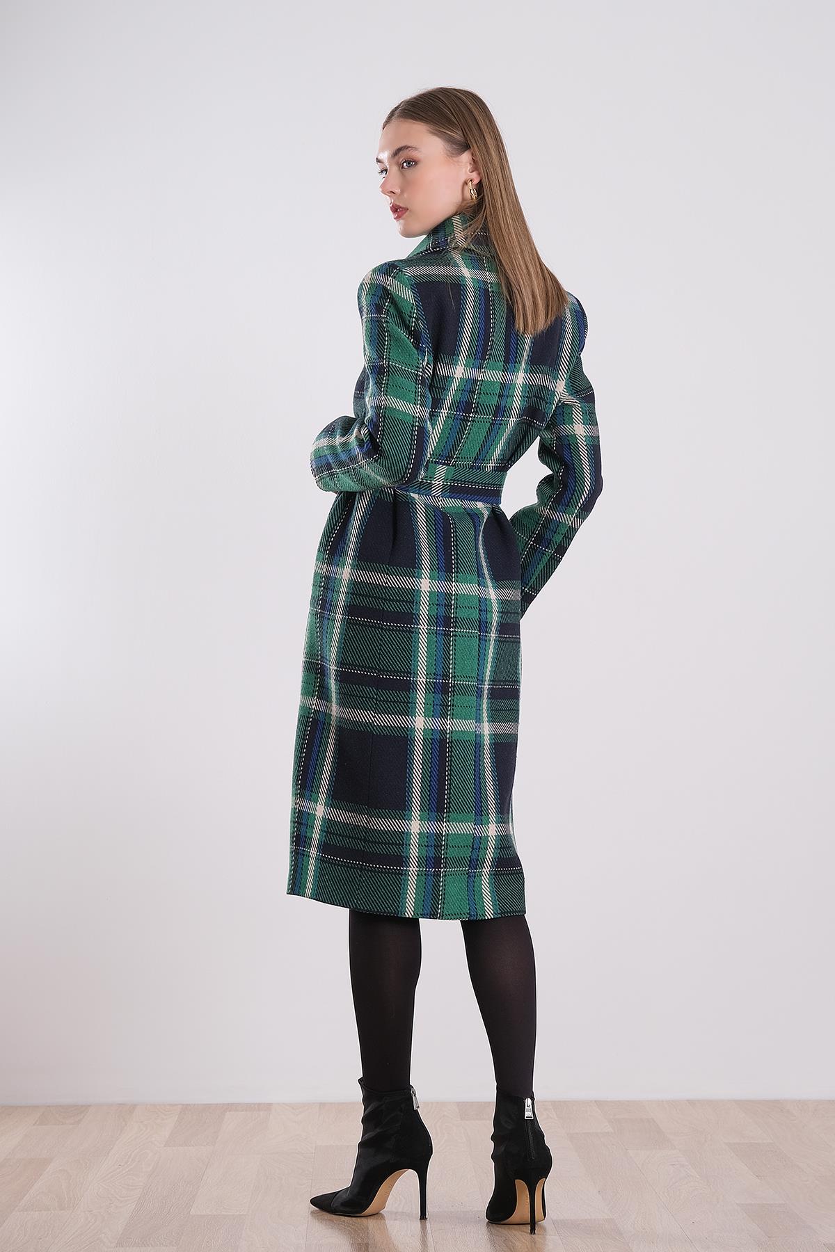 Ekose Detaylı Kuşaklı Kaban