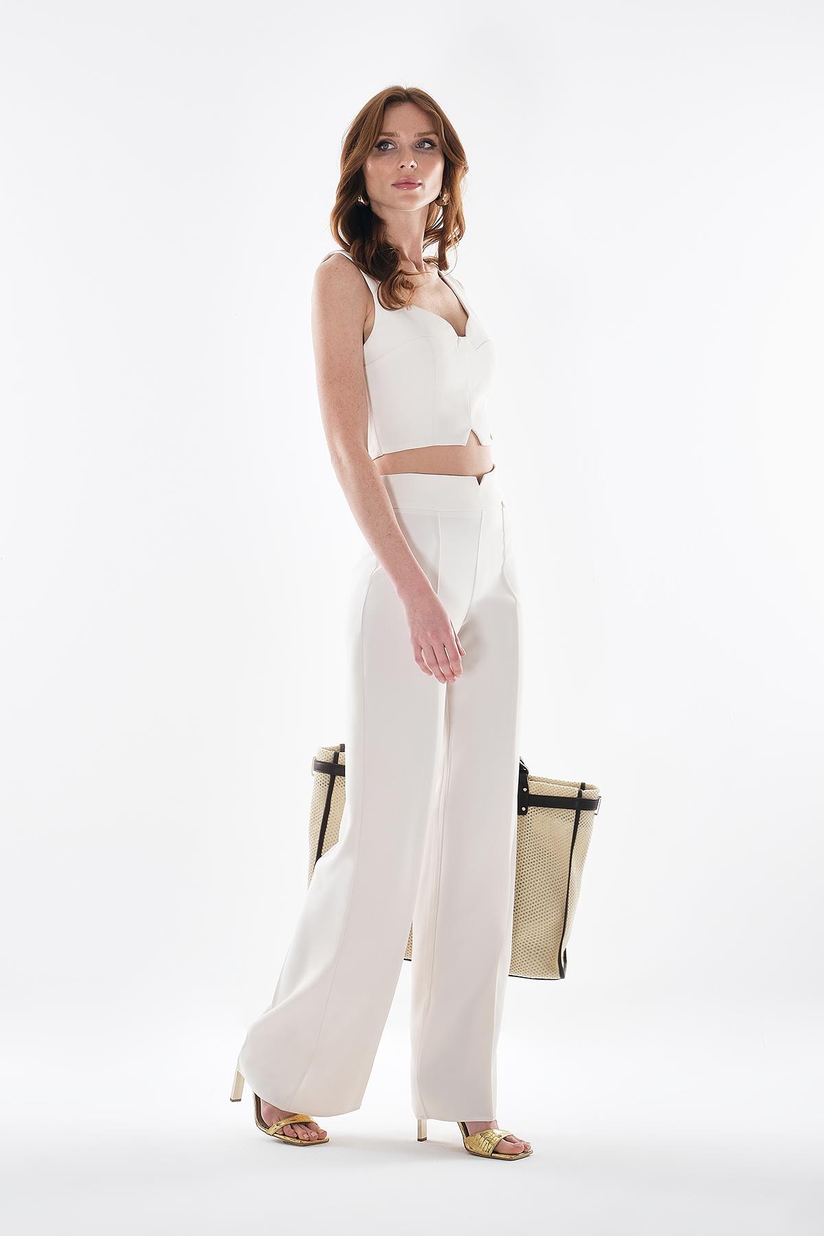 Göğüs Dekolteli Gold Metal Fermuarlı Crop Bluz