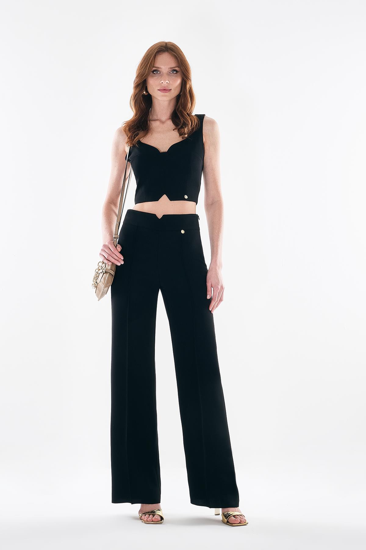 Göğüs Dekolteli Gold Metal Fermuarlı Crop Bluz