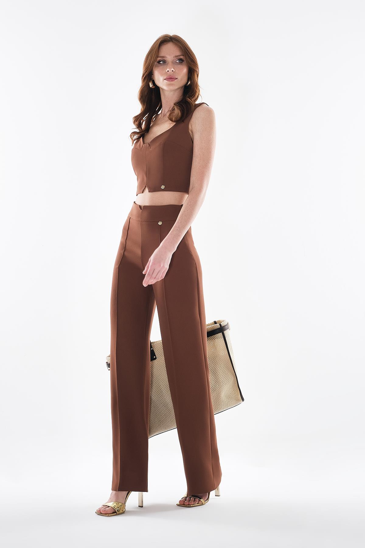 Göğüs Dekolteli Gold Metal Fermuarlı Crop Bluz