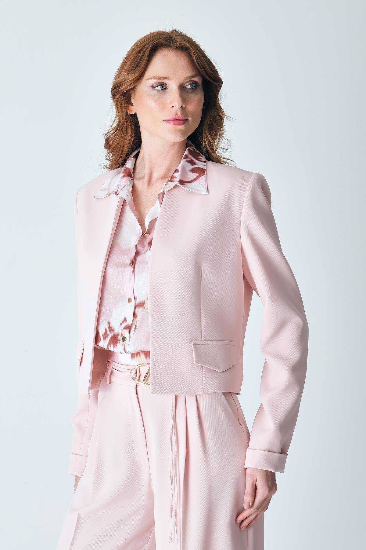 Gold Aksesuar Detaylı Bağçıklı Bol Paça Pantolon