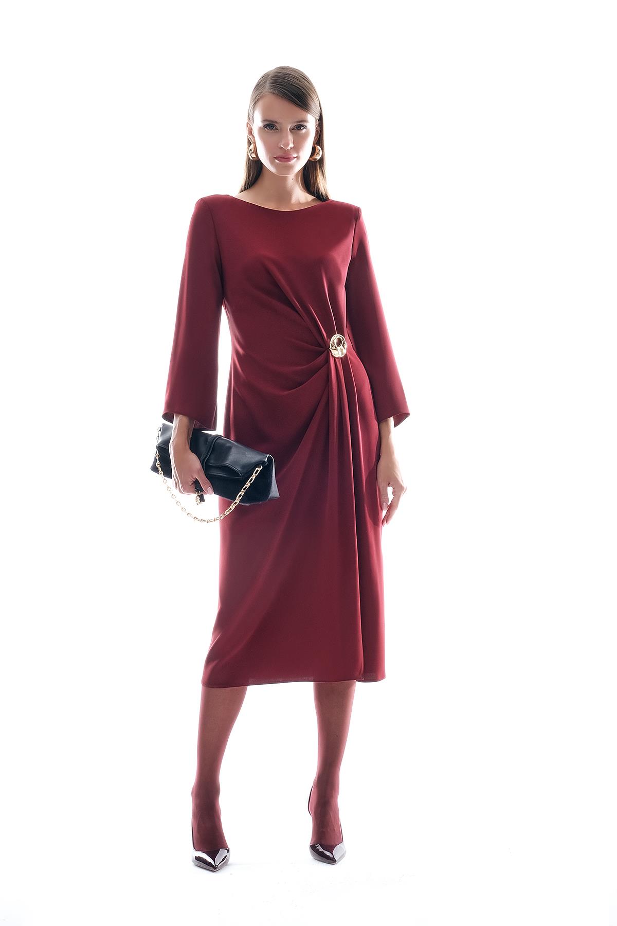 Gold Aksesuarlı Drape Detaylı Elbise