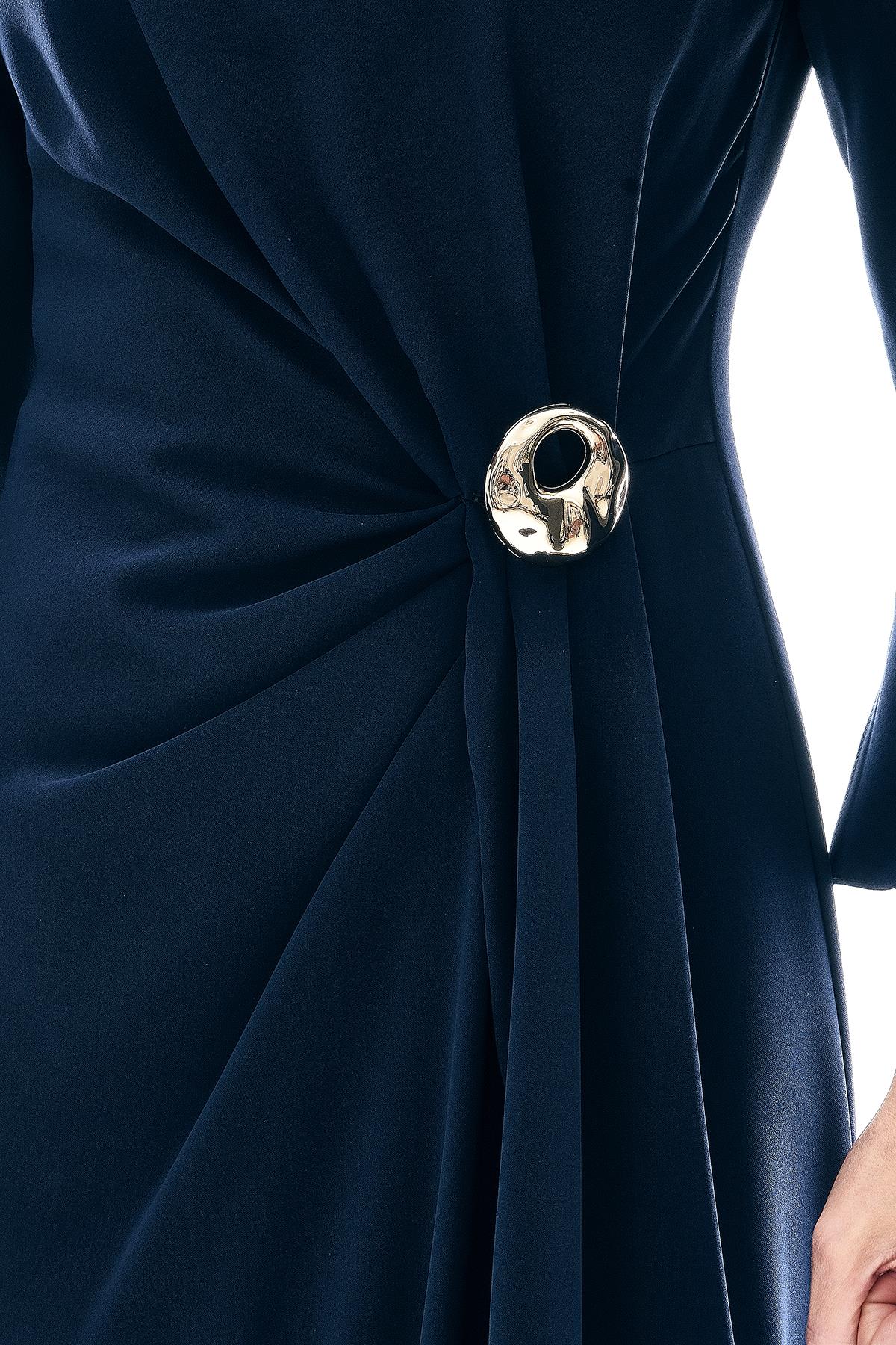 Gold Aksesuarlı Drape Detaylı Elbise