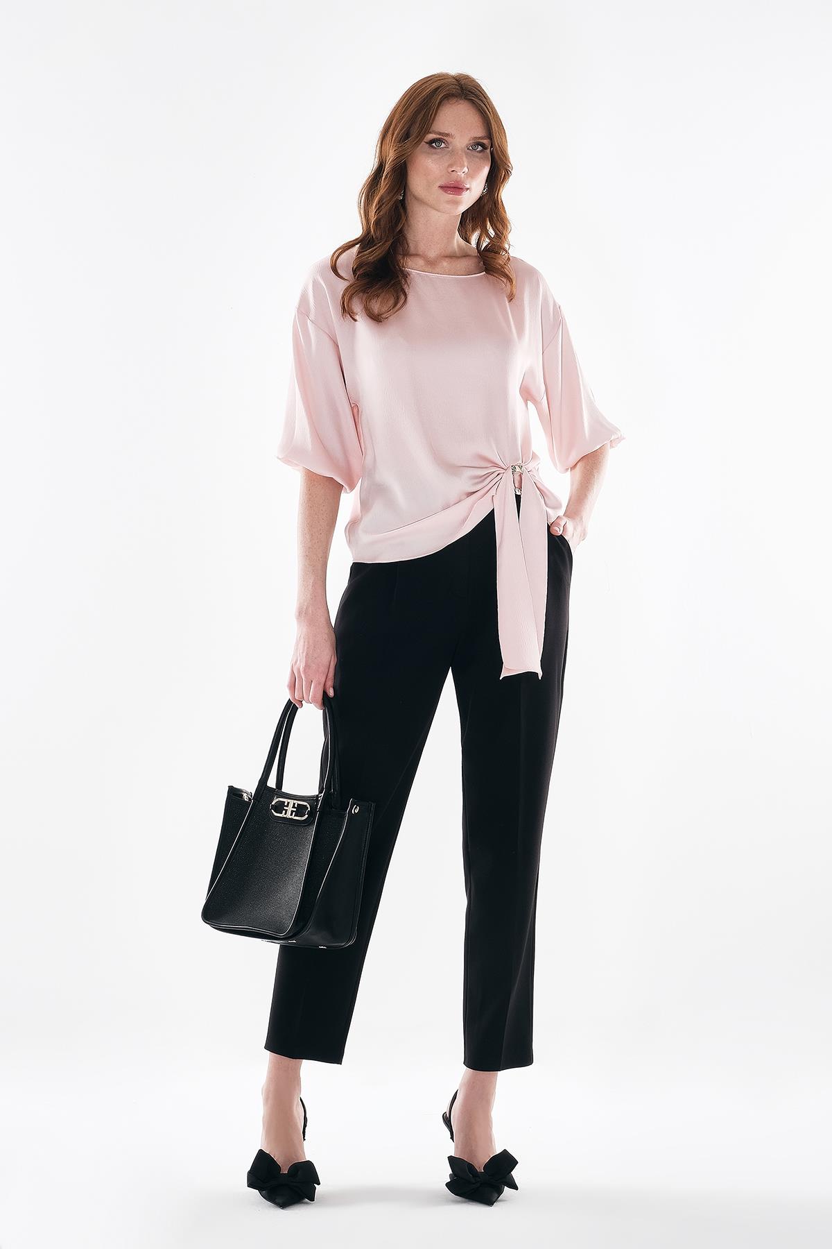 Gold Düğme Detaylı Dar Paça Klasik Pantolon