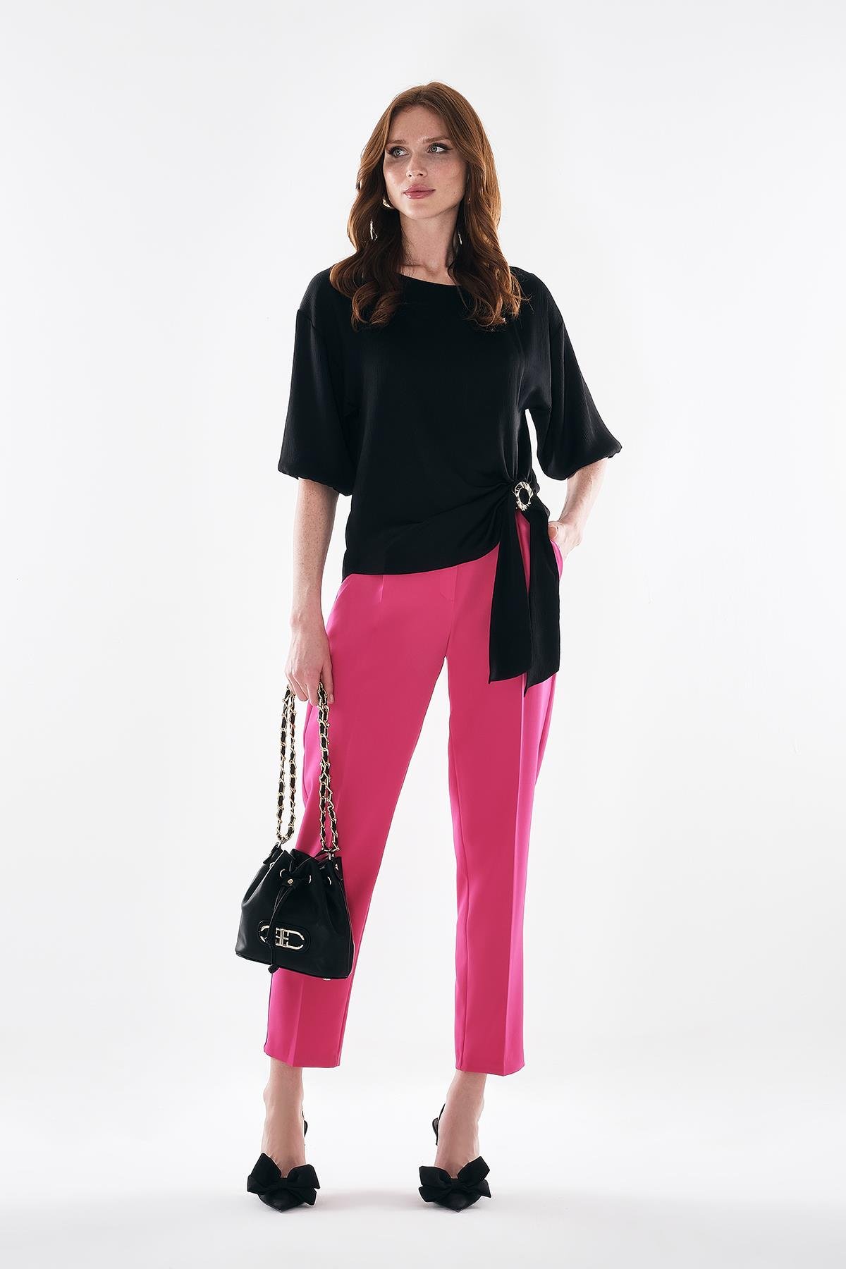 Gold Düğme Detaylı Dar Paça Klasik Pantolon