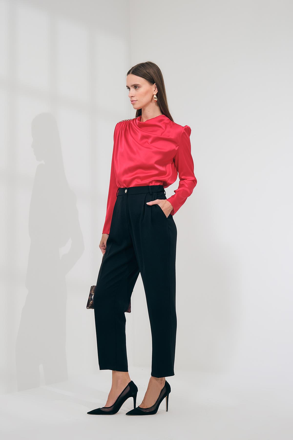 Gold Düğmeli Pilili Pantolon