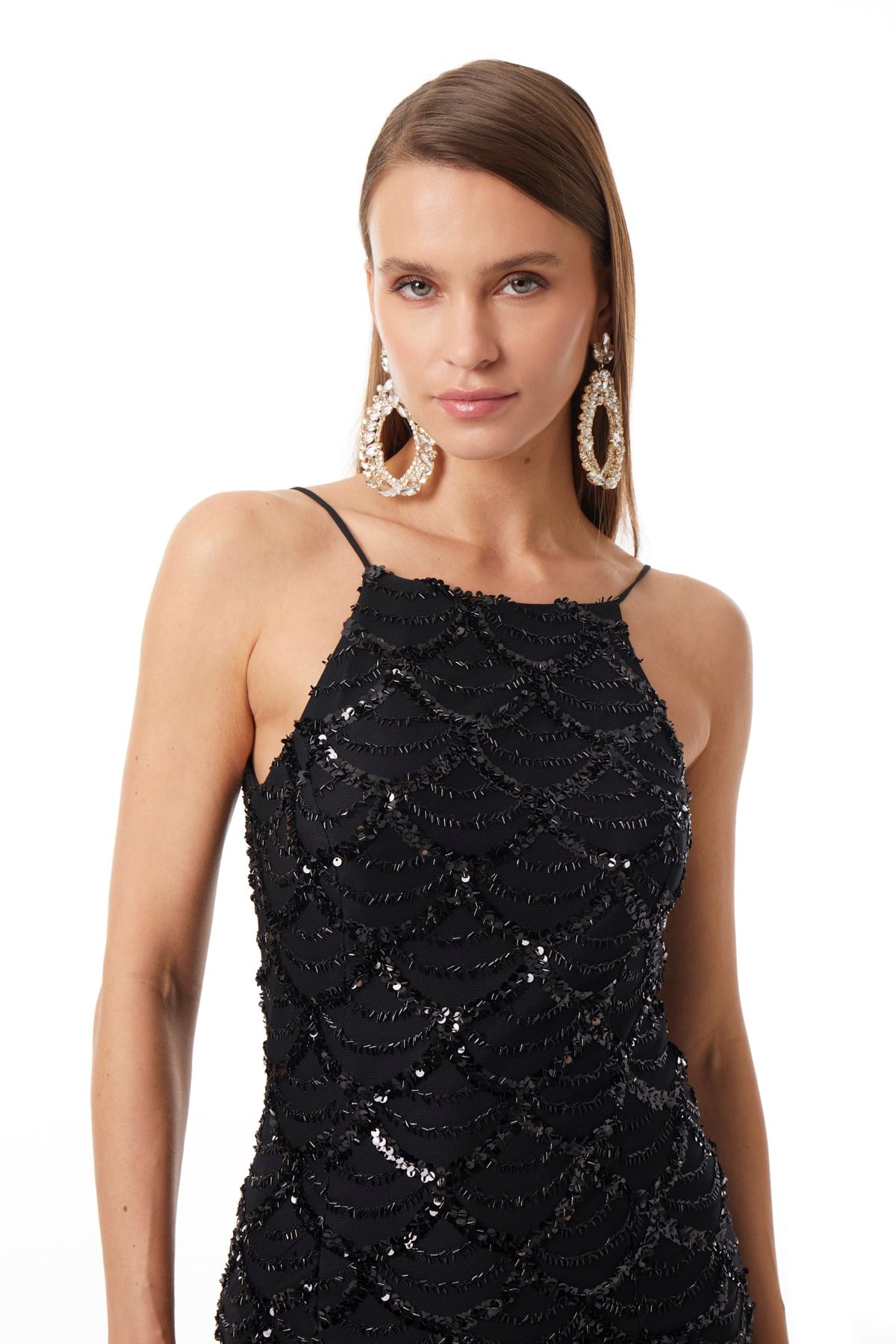 Halter Yaka Yırtmaç Detaylı Maxi Elbise