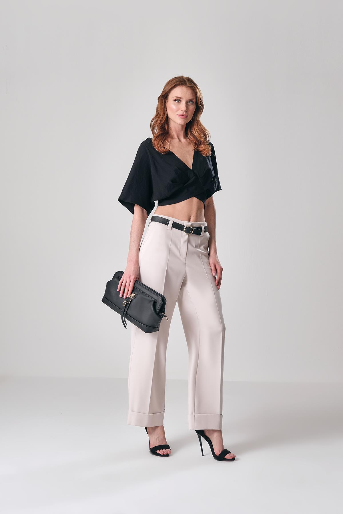 Katlanmış Paçalı Kemerli Pantolon