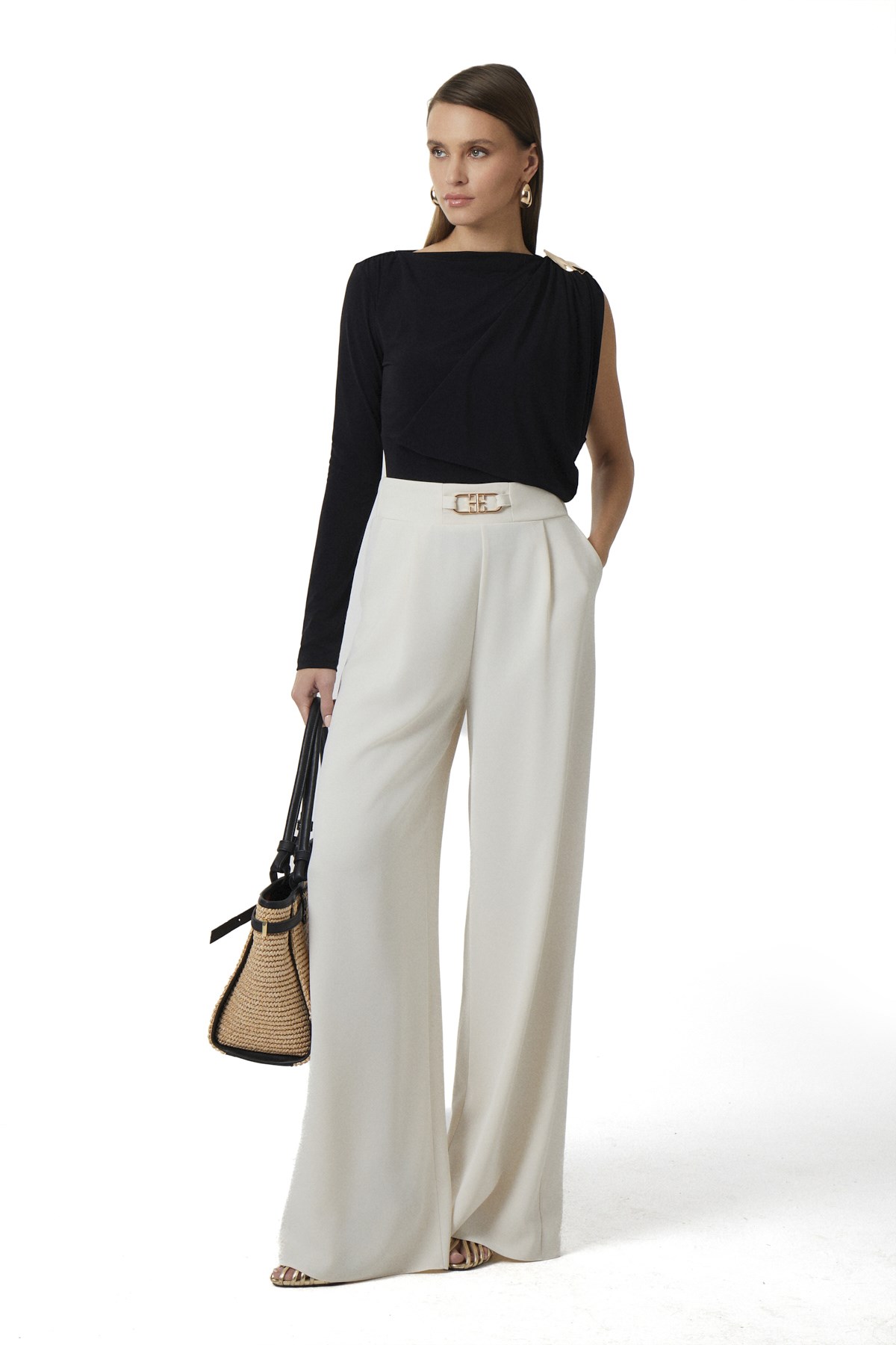 Kayık Yaka Tek Kollu Bluz