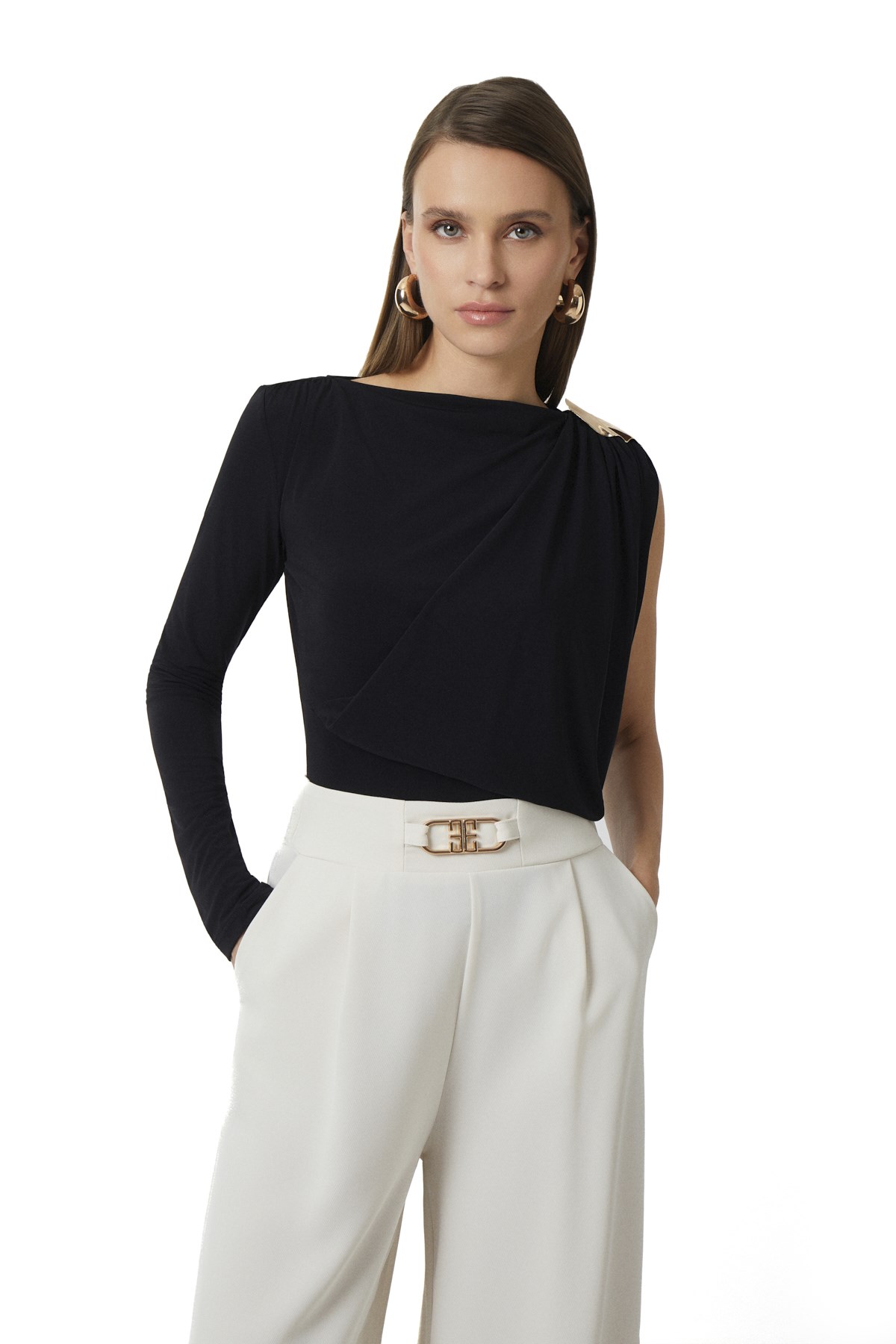 Kayık Yaka Tek Kollu Bluz