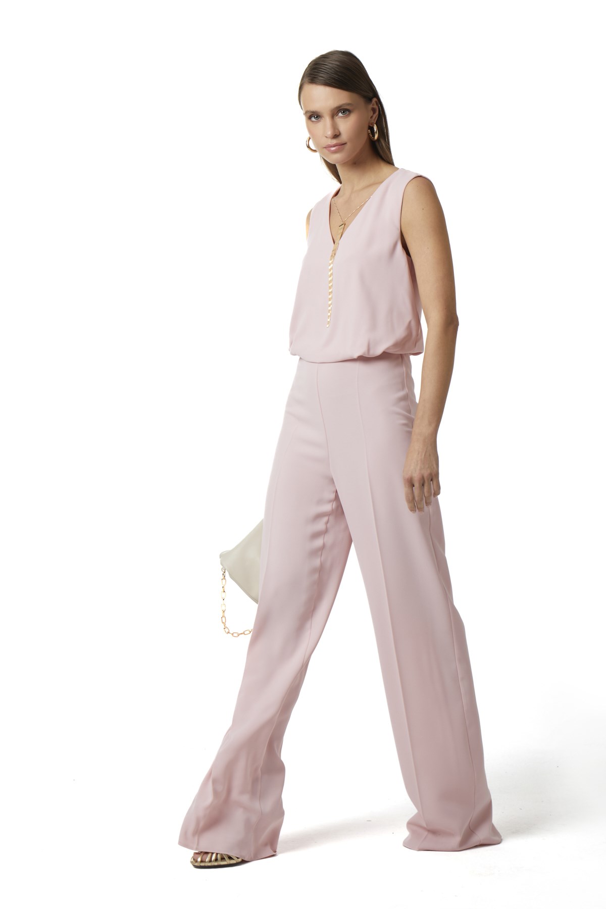 Kolye Detaylı V Yaka Şık Tulum