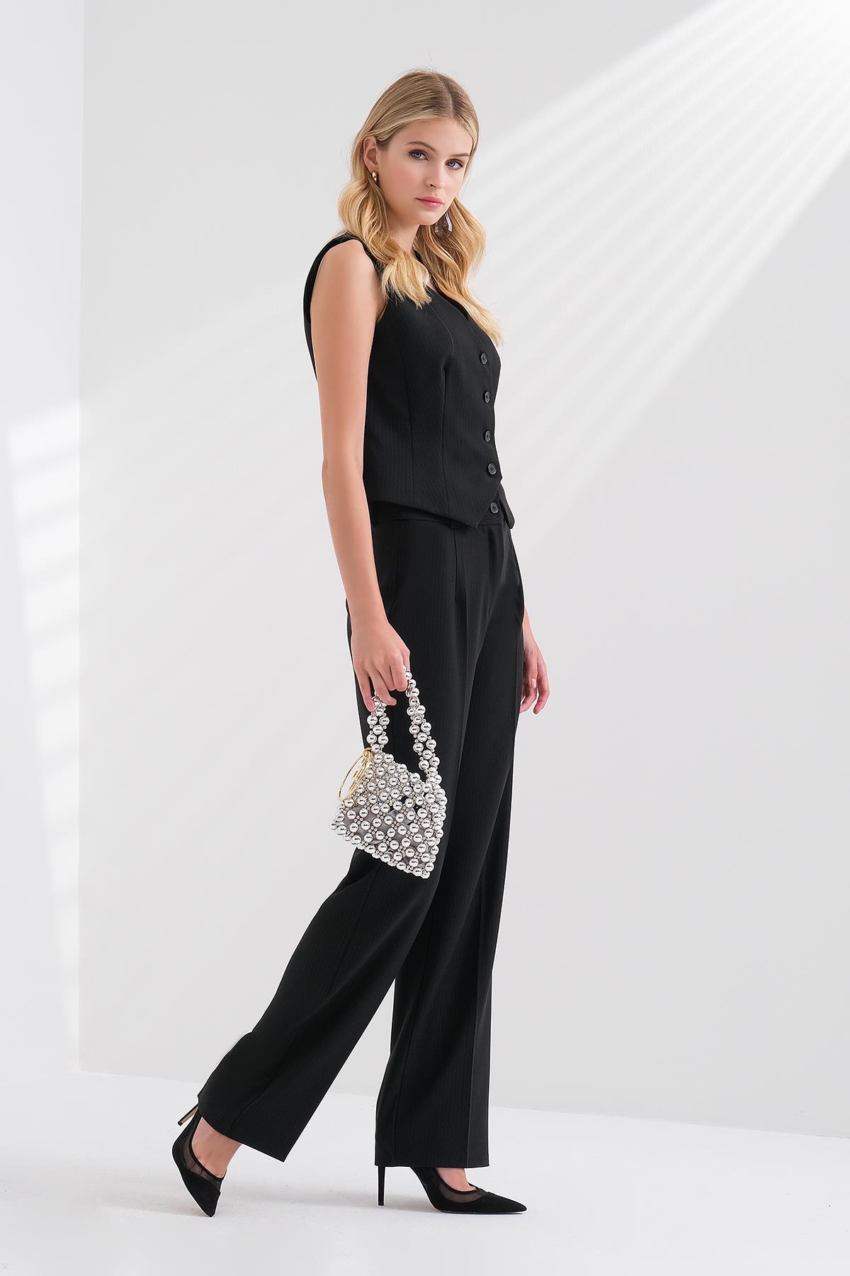 Kontrast İnce Çizgili Yelek