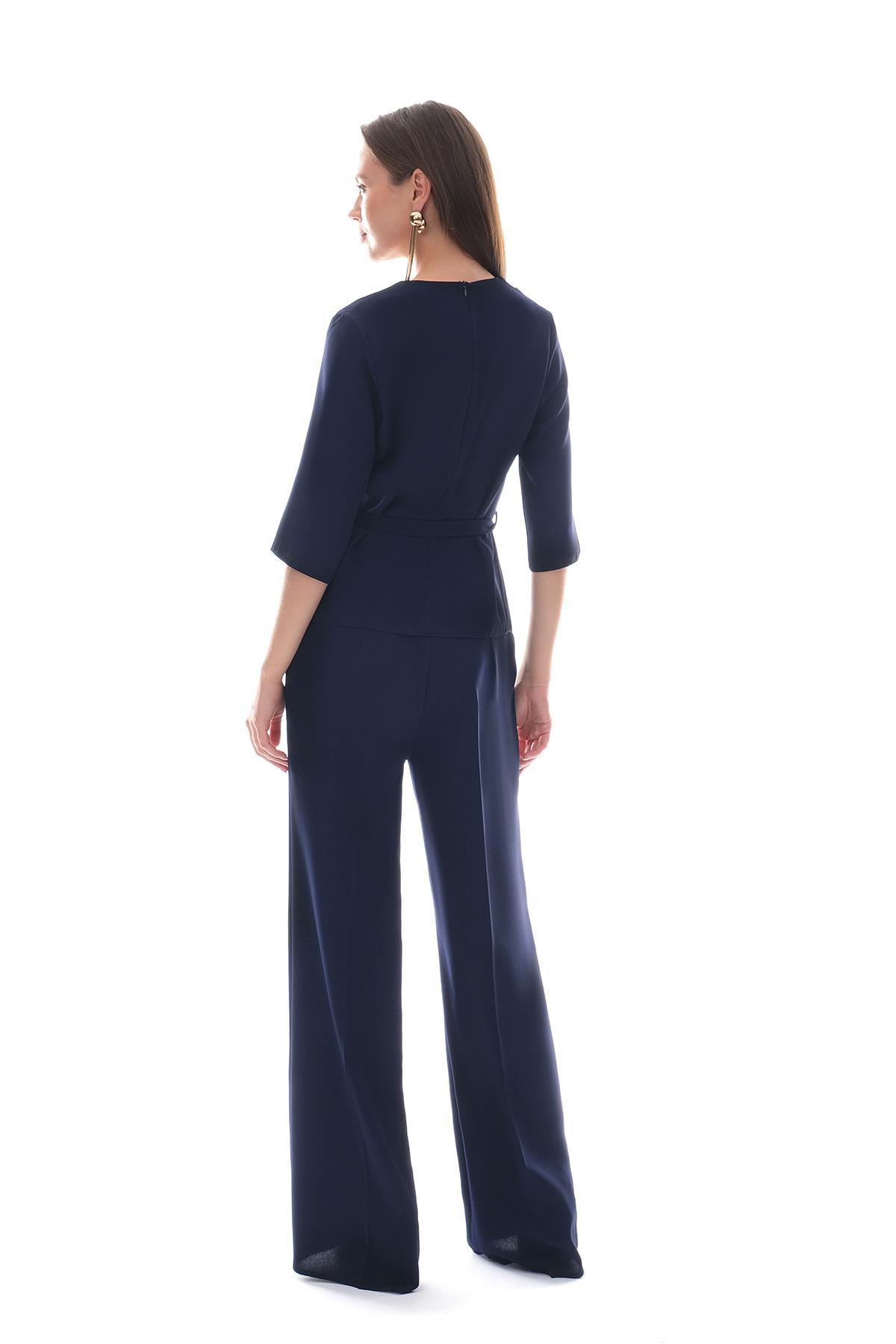 Krep Bol Paça İnce Kemerli Pantolon