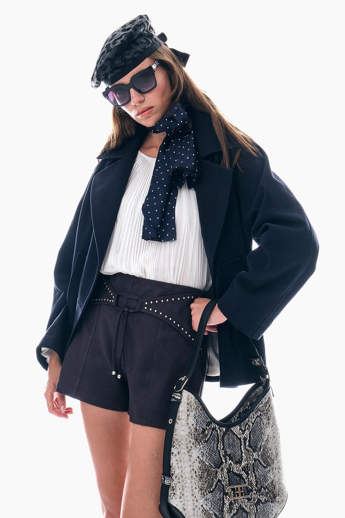 Kruvaze Gold Düğmeli Kaşe Ceket