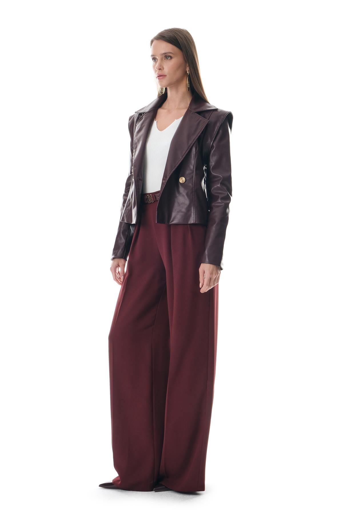 Kruvaze Kapamalı Gold Düğmeli Deri Ceket