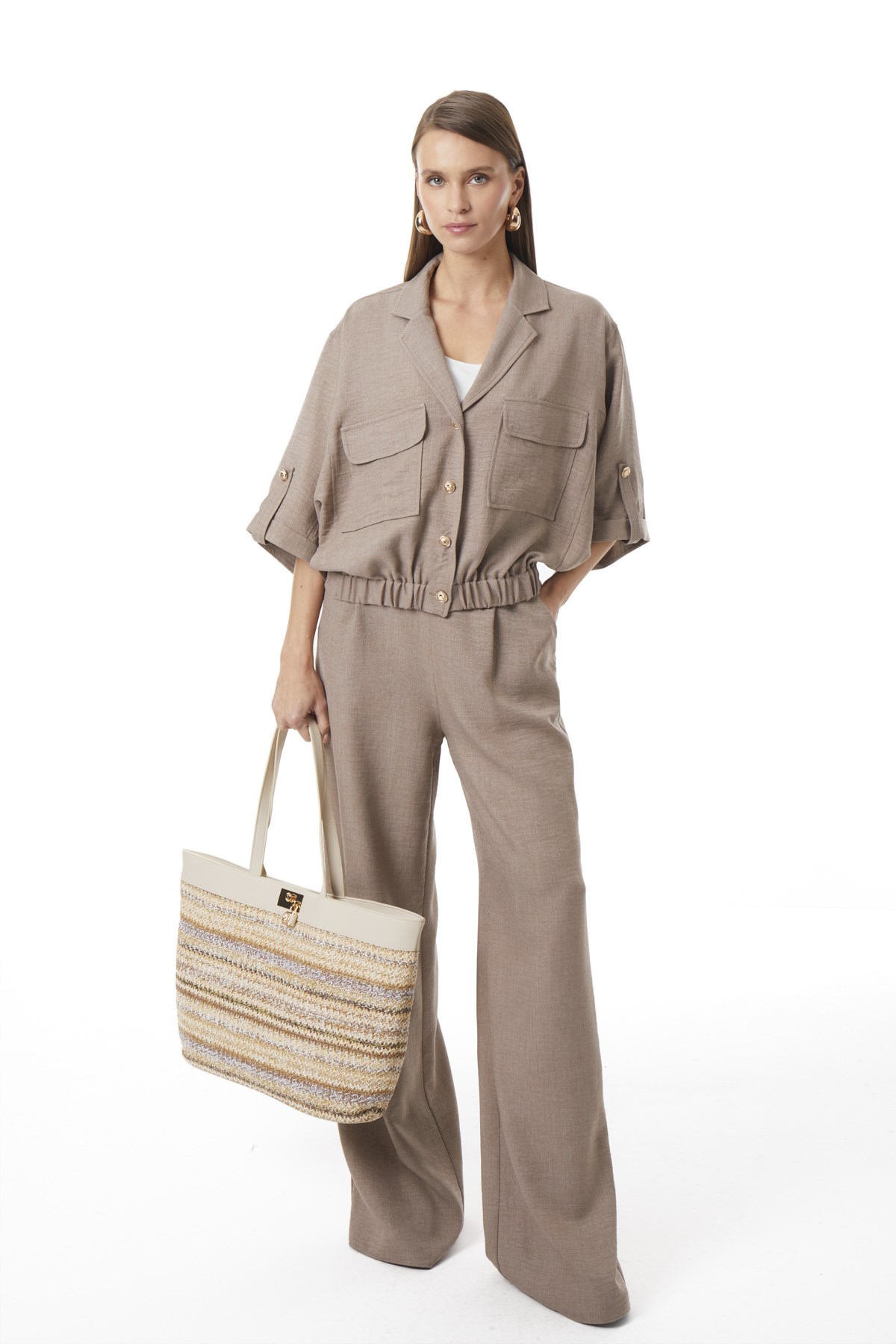 Önden Düğmeli Truvakar Kollu Bluz