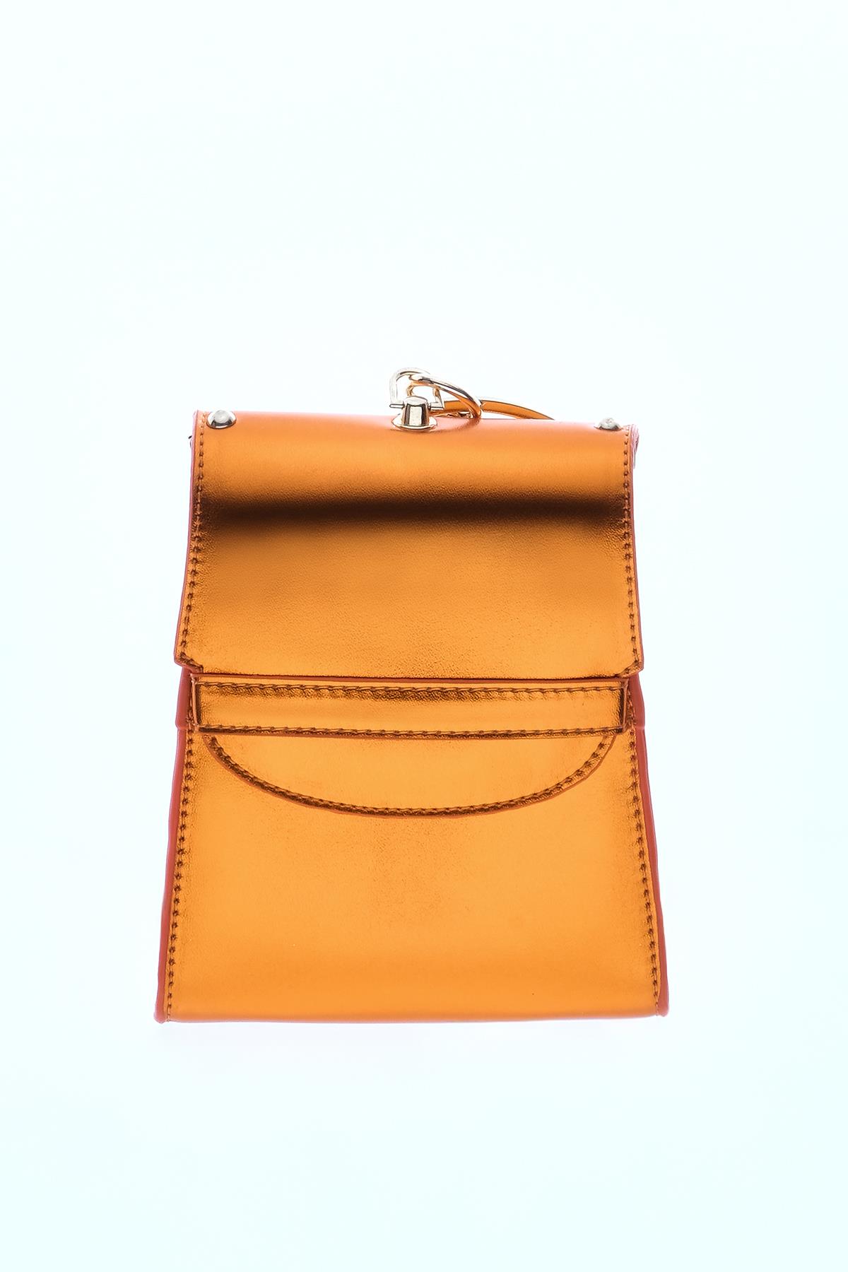 Parlak Deri Şık Tasarım Kadın Abiye Çanta