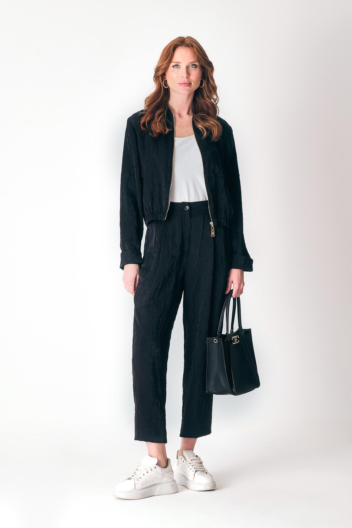 Parlak Dokulu Önden Metal Fermuarlı Bomber Ceket