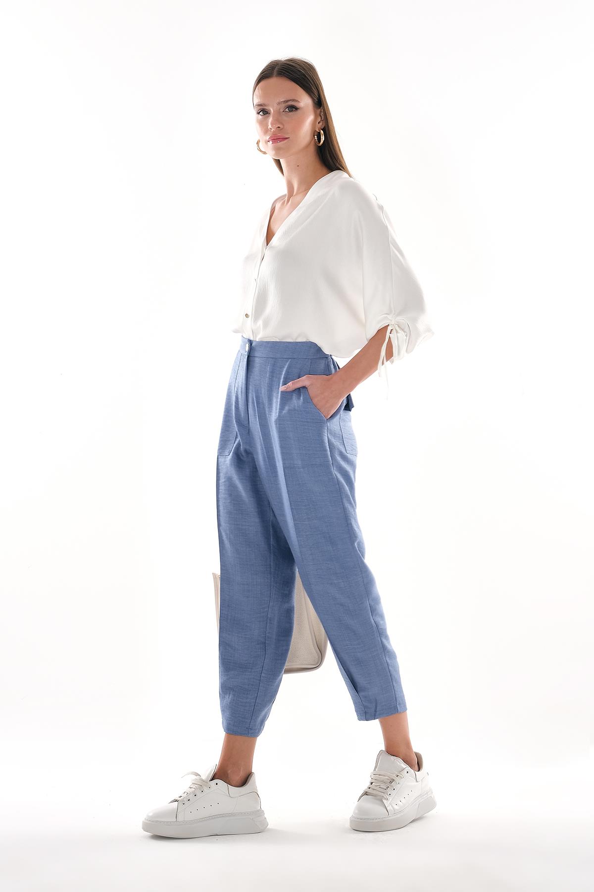 V Yaka Gold Düğmeli Önü ve Kolları Bağlamalı Bluz