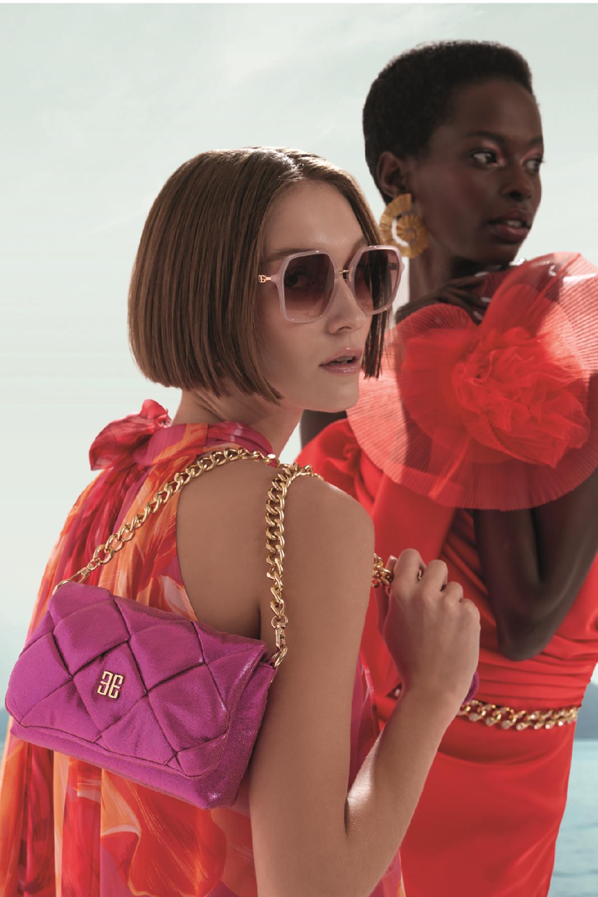 Parlak Özel Deri Mini Puf Abiye Çanta