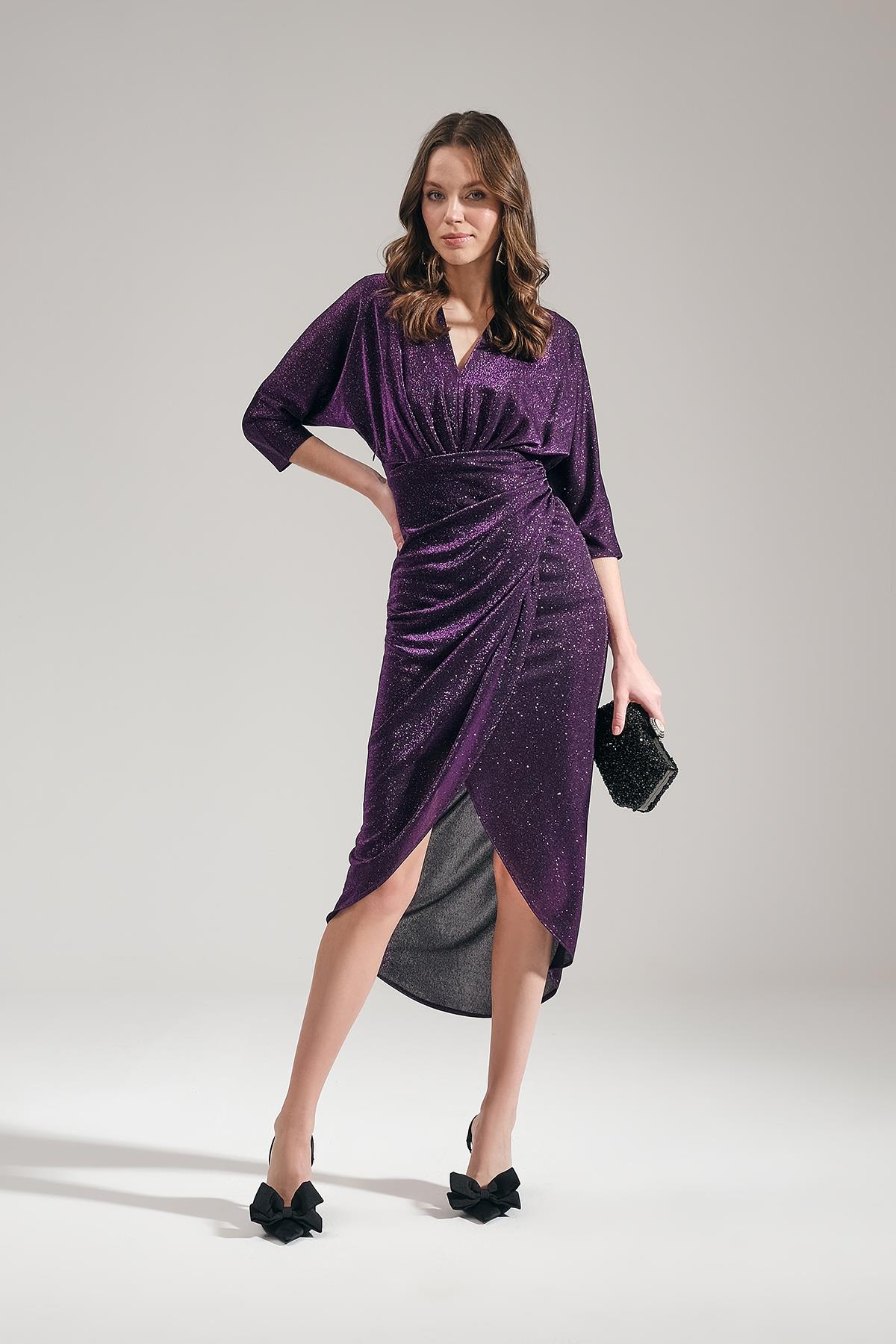 Parlak Simli Dokulu Anvelop Etekli Truvakar Kollu Midi Boy Şık Elbise