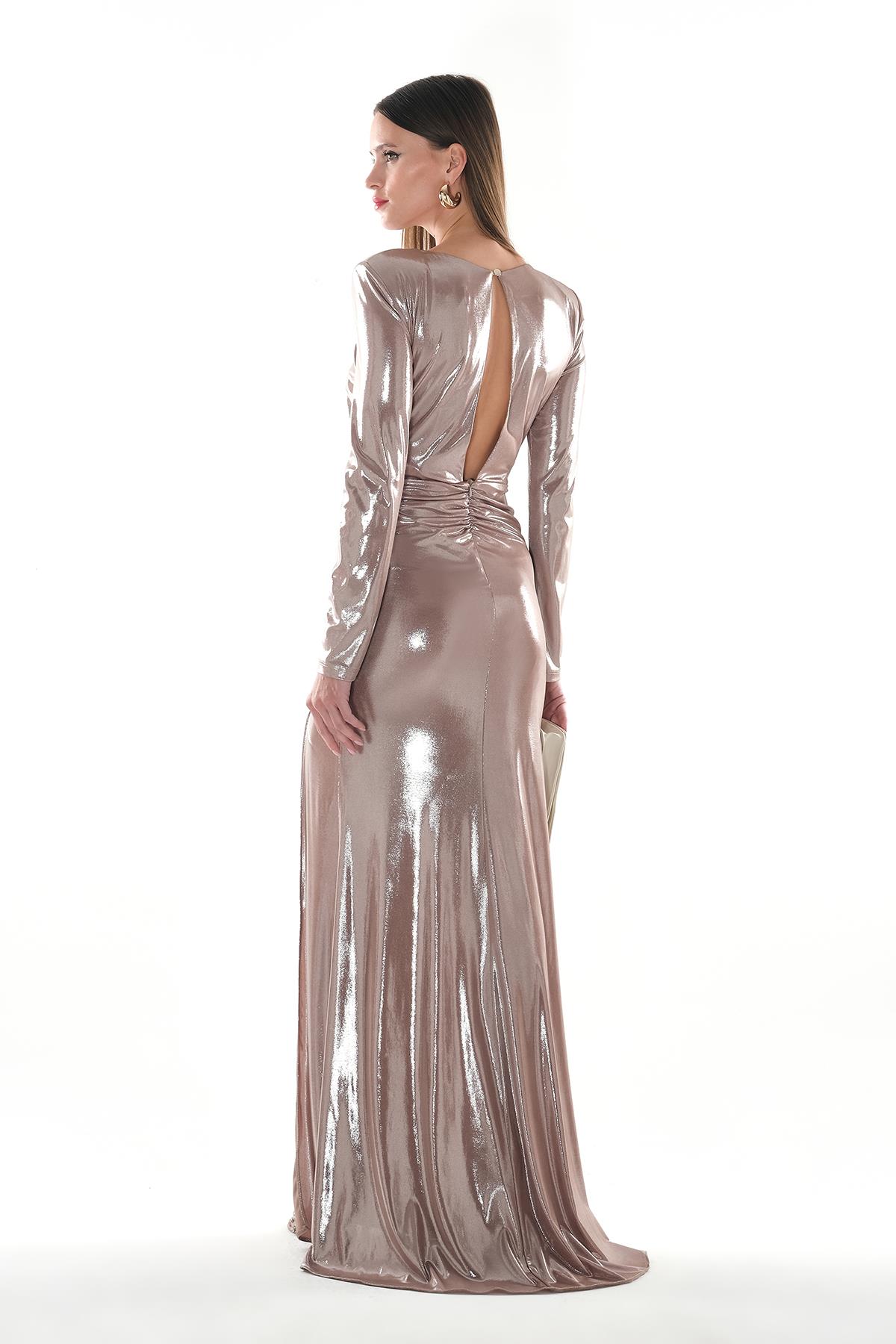 Beli Dekolteli Yırtmaçlı Maksi Boy Abiye Elbise